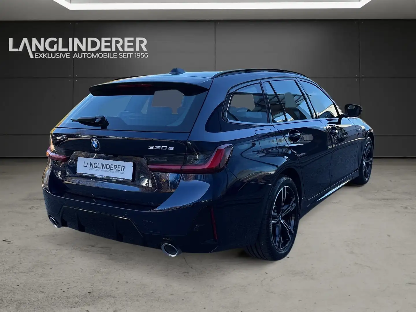 BMW 330 e Touring MSport NP80539,- AHK PanoramaGlasdach Blau - 2
