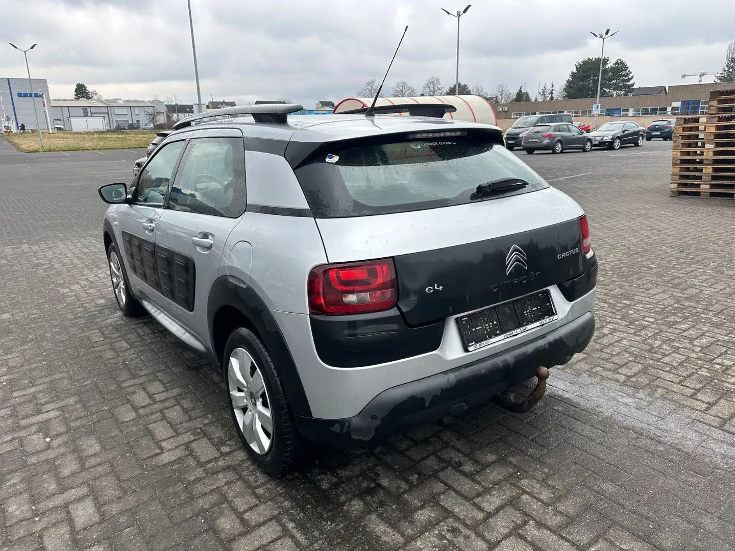 Citroen C4 Cactus Feel,Klima,Navi,Euro6 Grau - 2