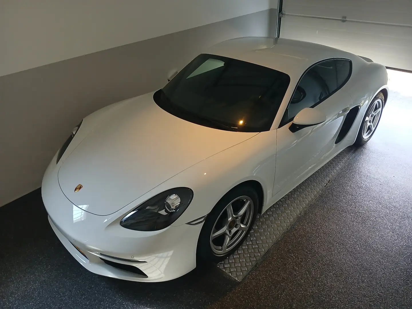 Porsche 718 Cayman Gearbox - 1