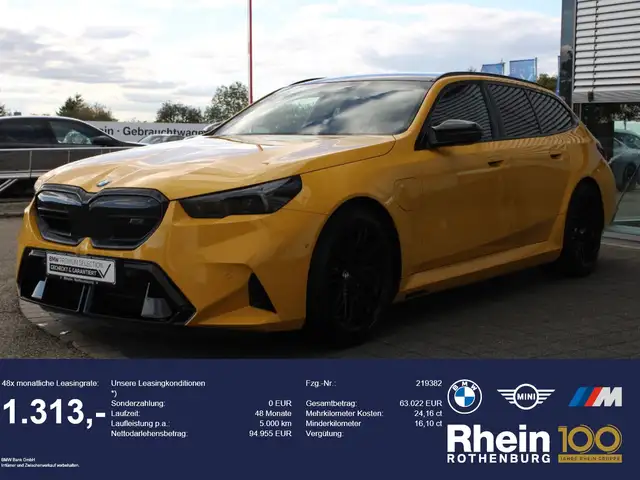 Bmw M5 Touring NP 161050. AHK ACC M Drive HeadUp