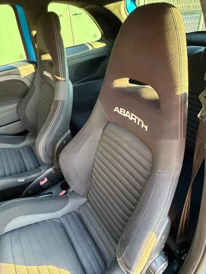 Abarth 595 Competizione 2021