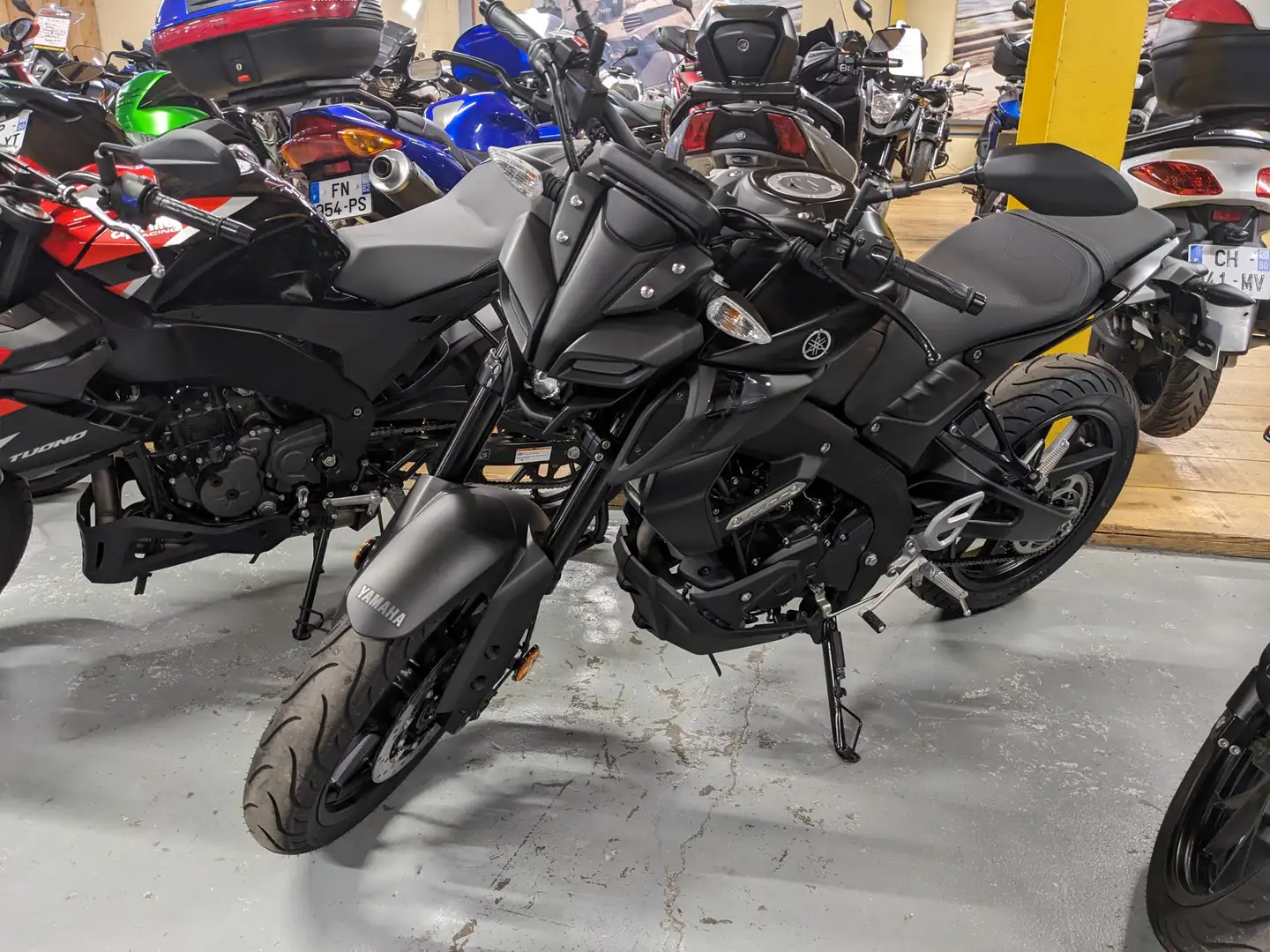Yamaha MT-125 - 1