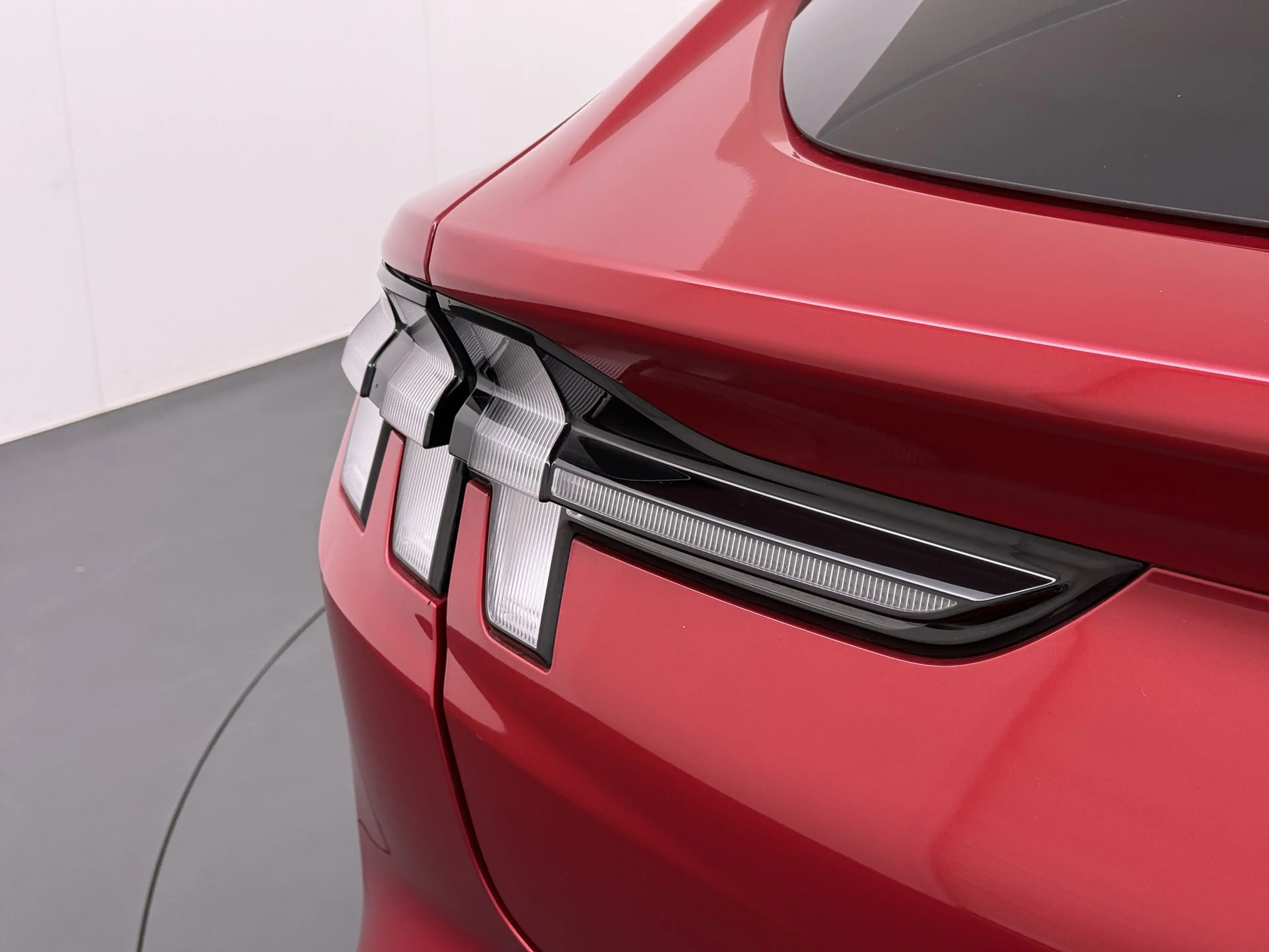 Ford Mustang Mach-E Extended RWD 98kWh SOH 94% Trekhaak Adap.Cruise B& — photo 27