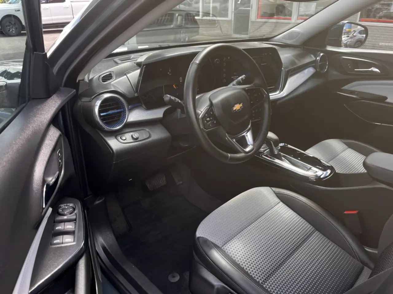 Chevrolet Trax снимка Chevrolet Trax