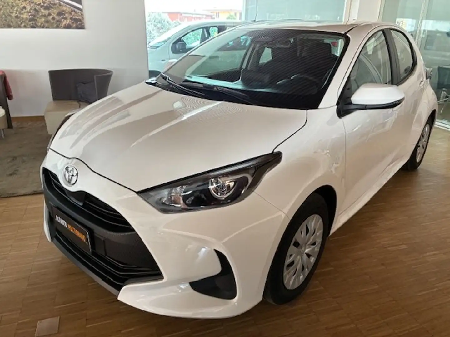 Toyota Yaris 1.5 Hybrid Active - KM ZERO! Alb - 1