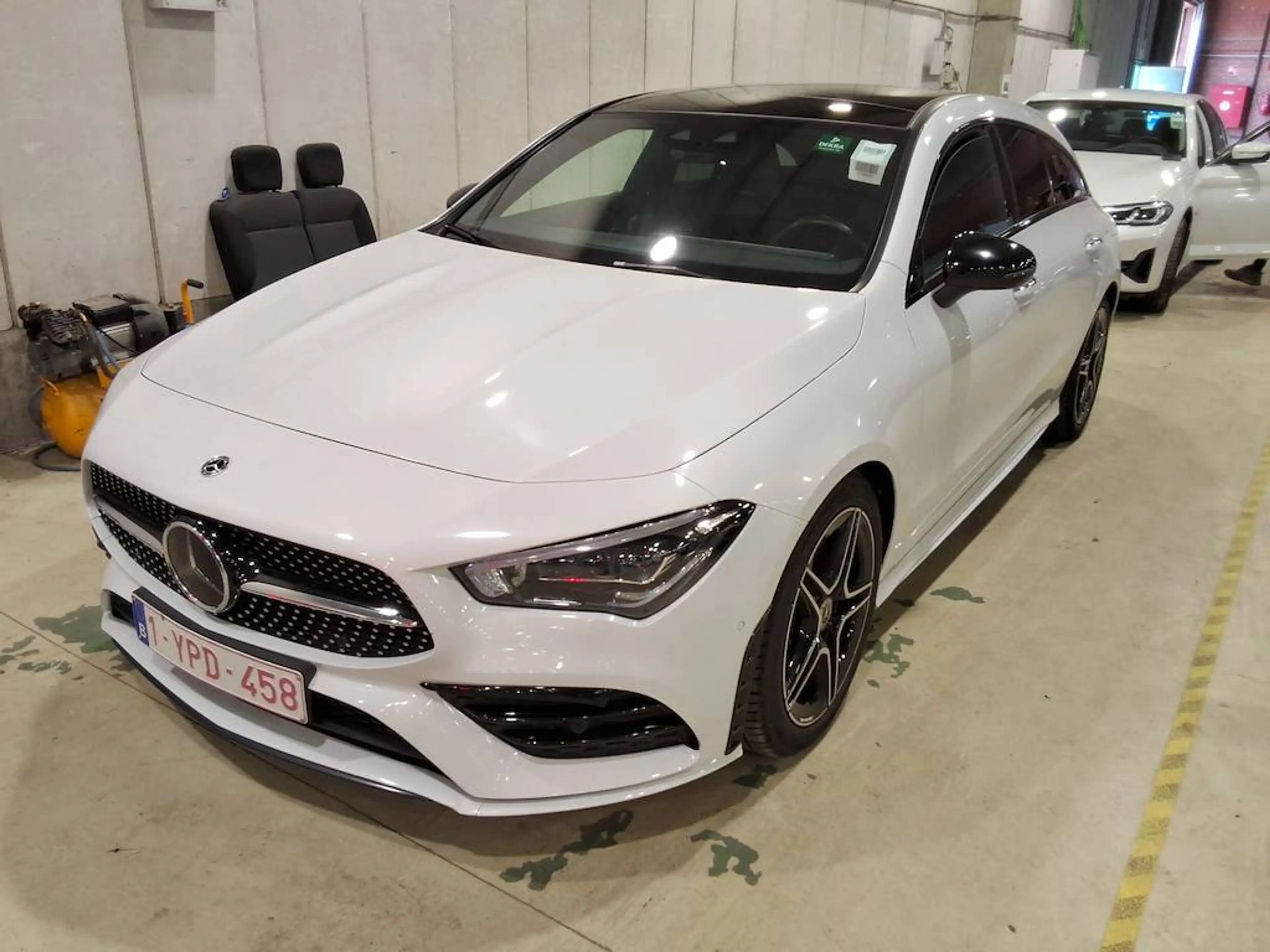 Mercedes-Benz CLA 200 d ShootingBrake Pack AMG 8GTRONIC *MULTIBEAM-CAMERA-NAVI-PANO* — photo 2