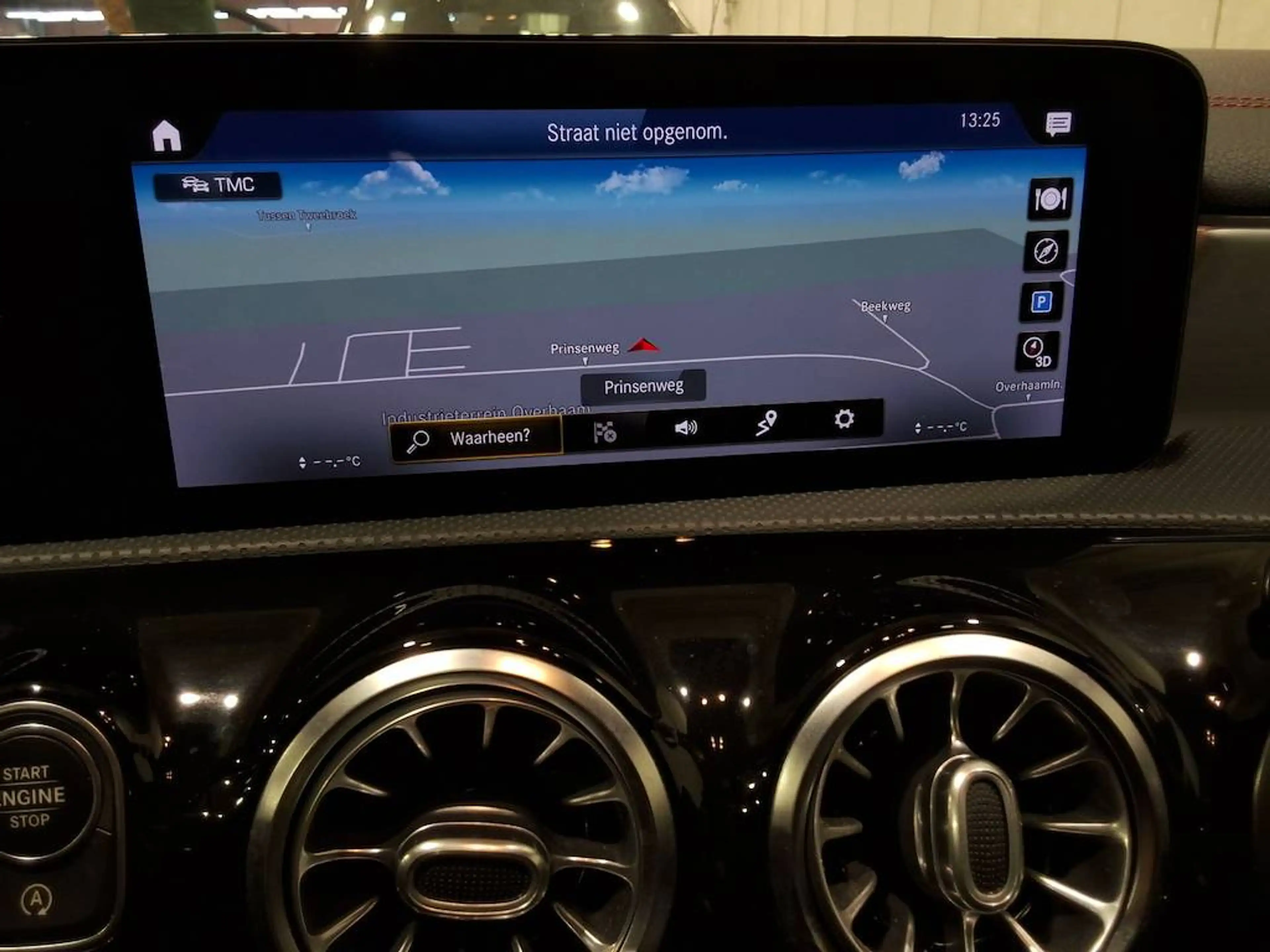 Mercedes-Benz CLA 200 d ShootingBrake Pack AMG 8GTRONIC *MULTIBEAM-CAMERA-NAVI-PANO* — photo 9