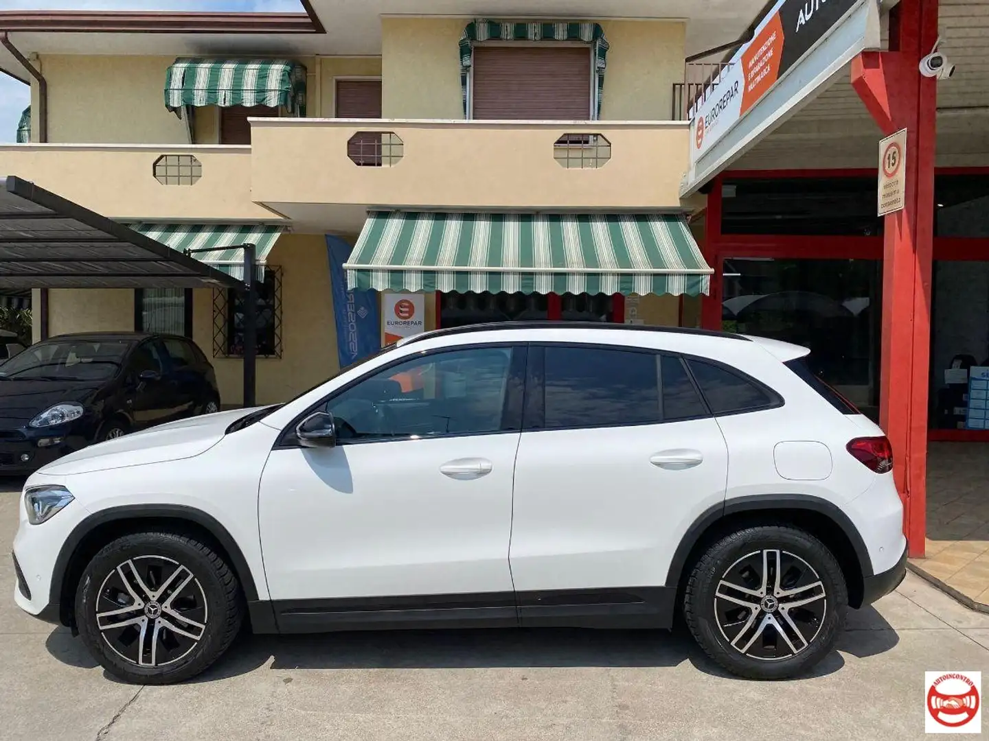 Mercedes-Benz GLA 200 200 d Sport Plus auto Bianco - 2