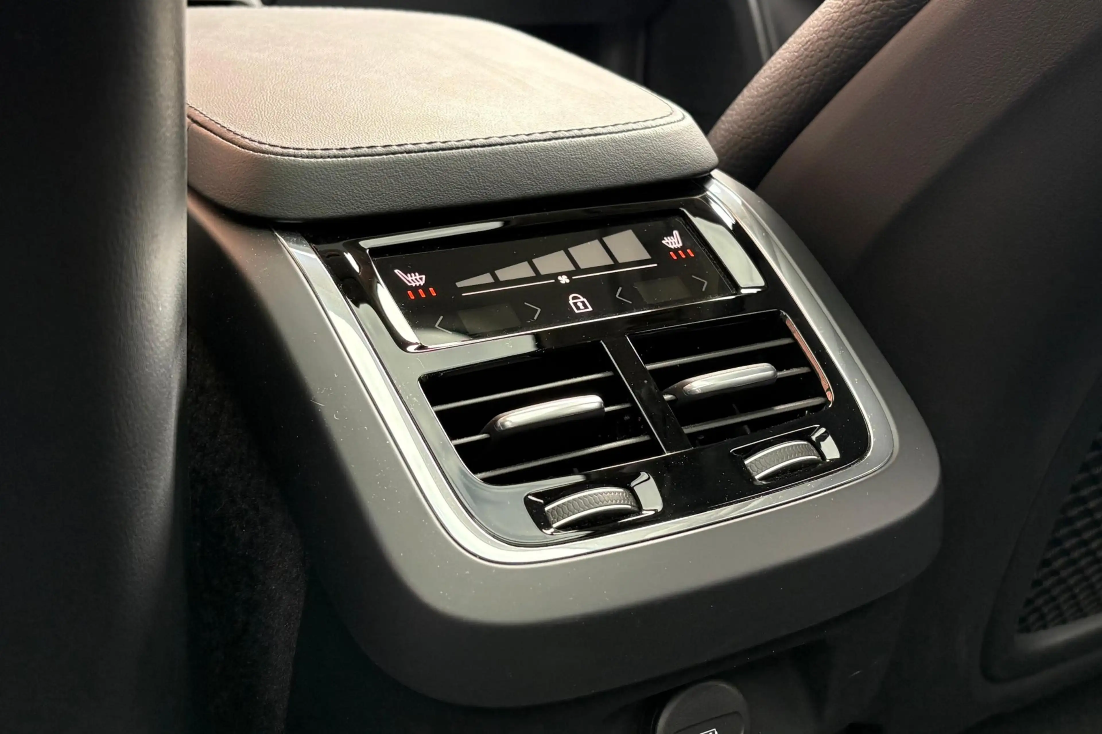 Volvo V90 Cross Country B5 AWD Automaat Plus | Panoramadak | Harman Kardon — photo 12
