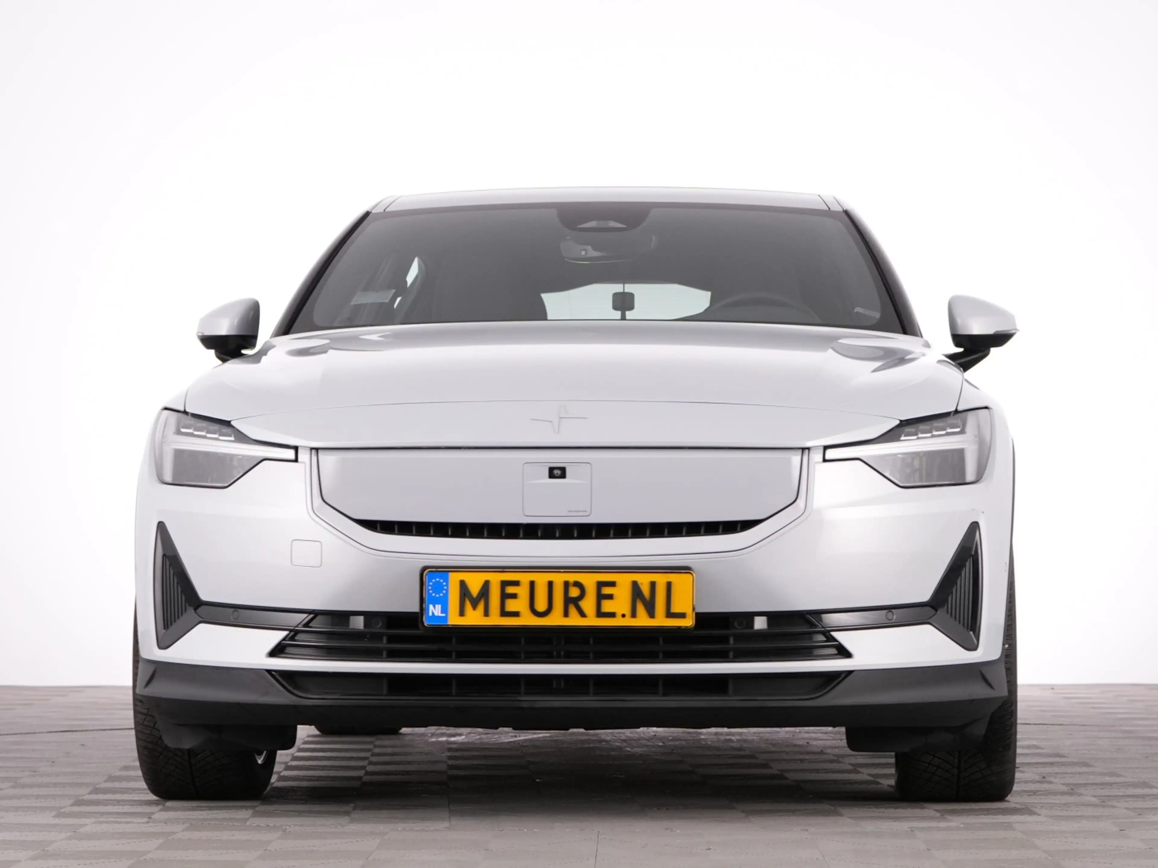 Polestar 2 Long Range Singe Motor 82 kWh *SOH 97.7%* PANORAMA — photo 31