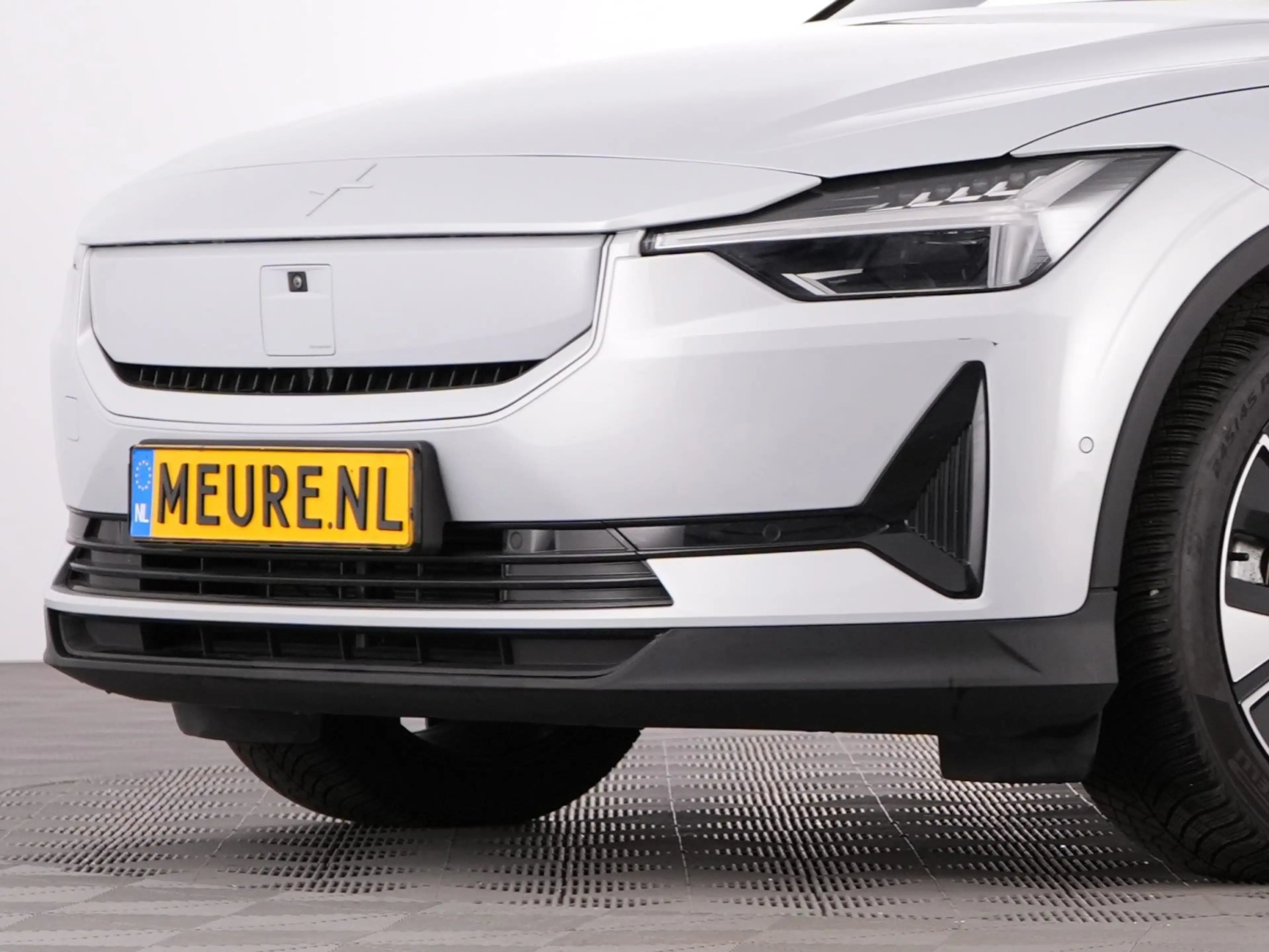 Polestar 2 Long Range Singe Motor 82 kWh *SOH 97.7%* PANORAMA — photo 33