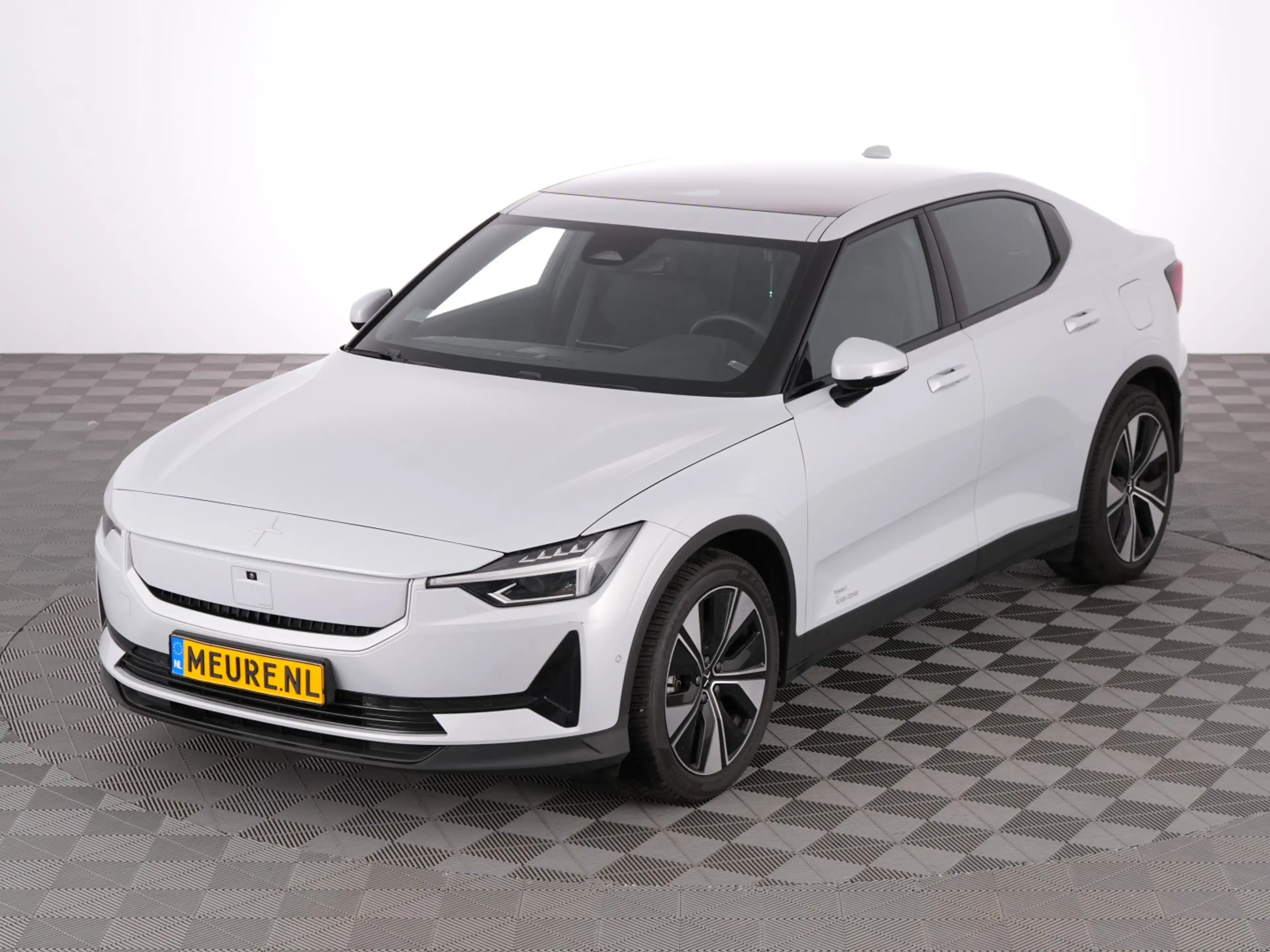Polestar 2 Long Range Singe Motor 82 kWh *SOH 97.7%* PANORAMA — photo 23