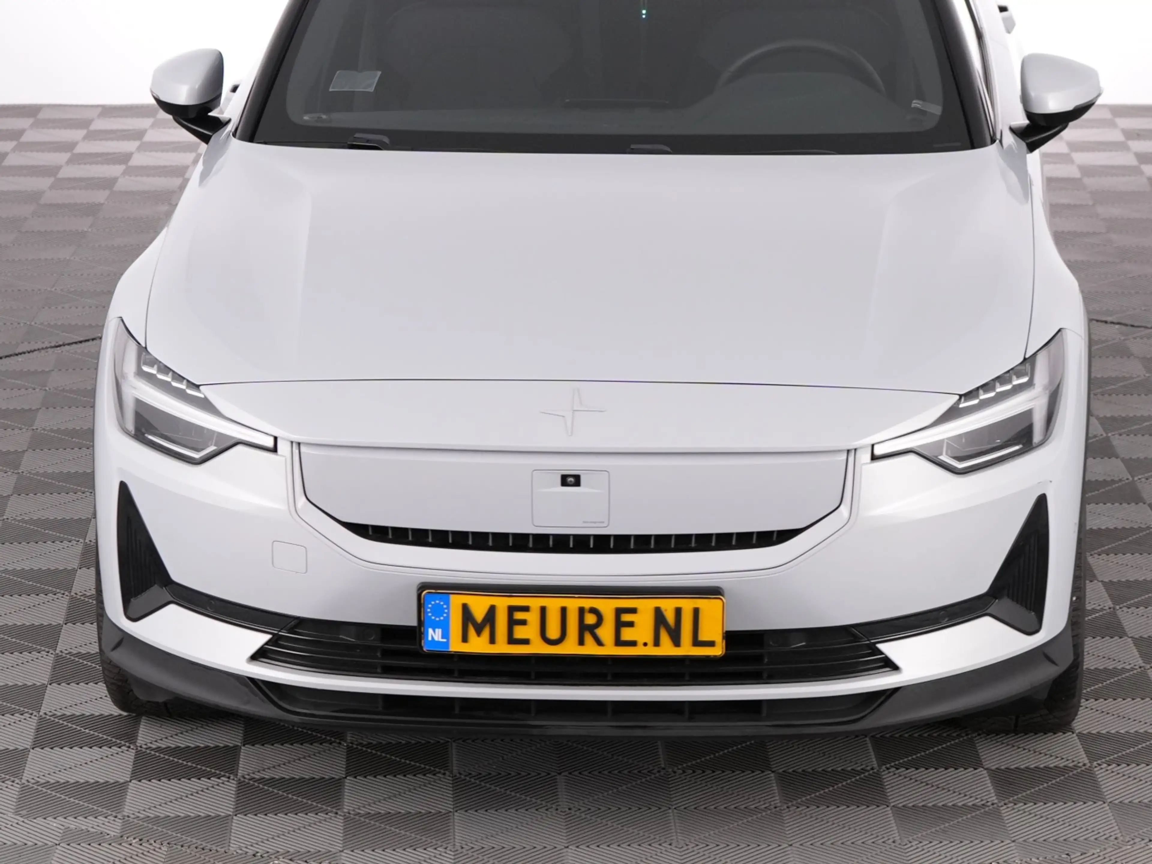 Polestar 2 Long Range Singe Motor 82 kWh *SOH 97.7%* PANORAMA — photo 9