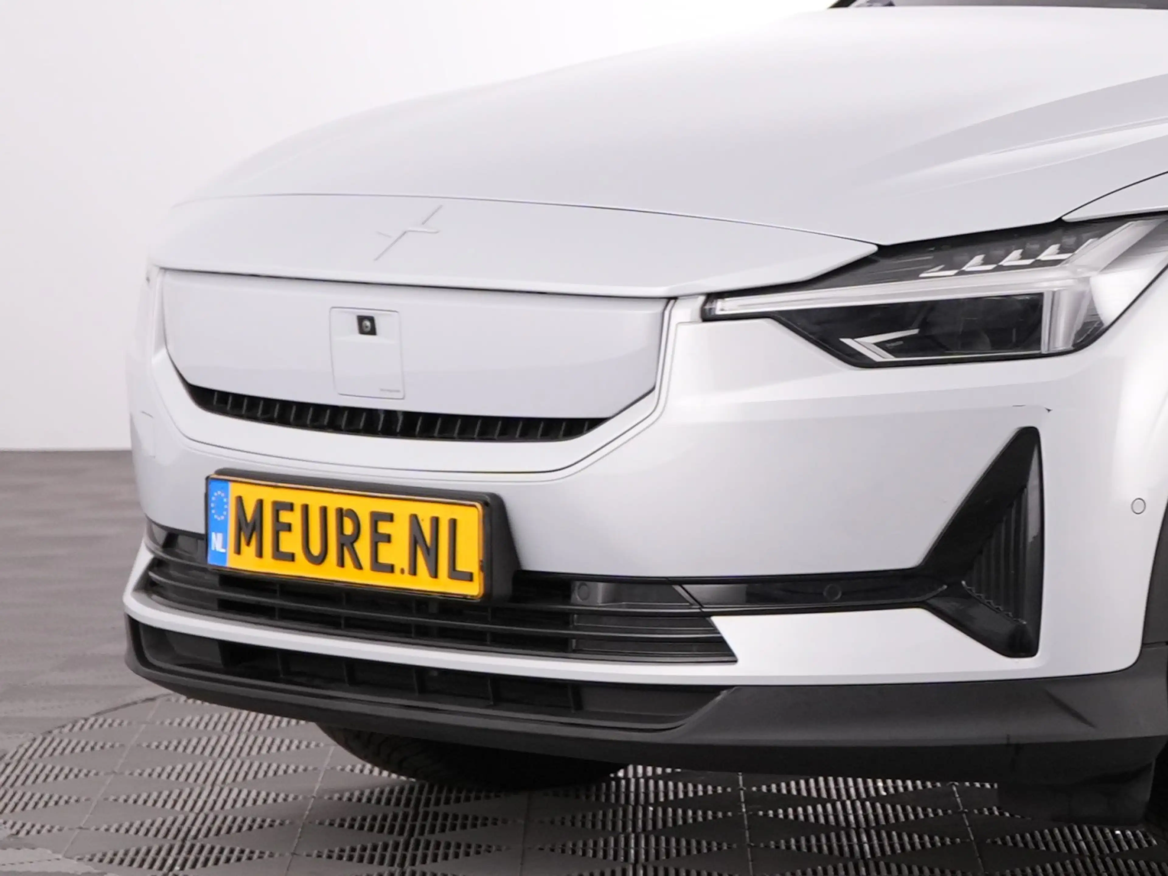 Polestar 2 Long Range Singe Motor 82 kWh *SOH 97.7%* PANORAMA — photo 27