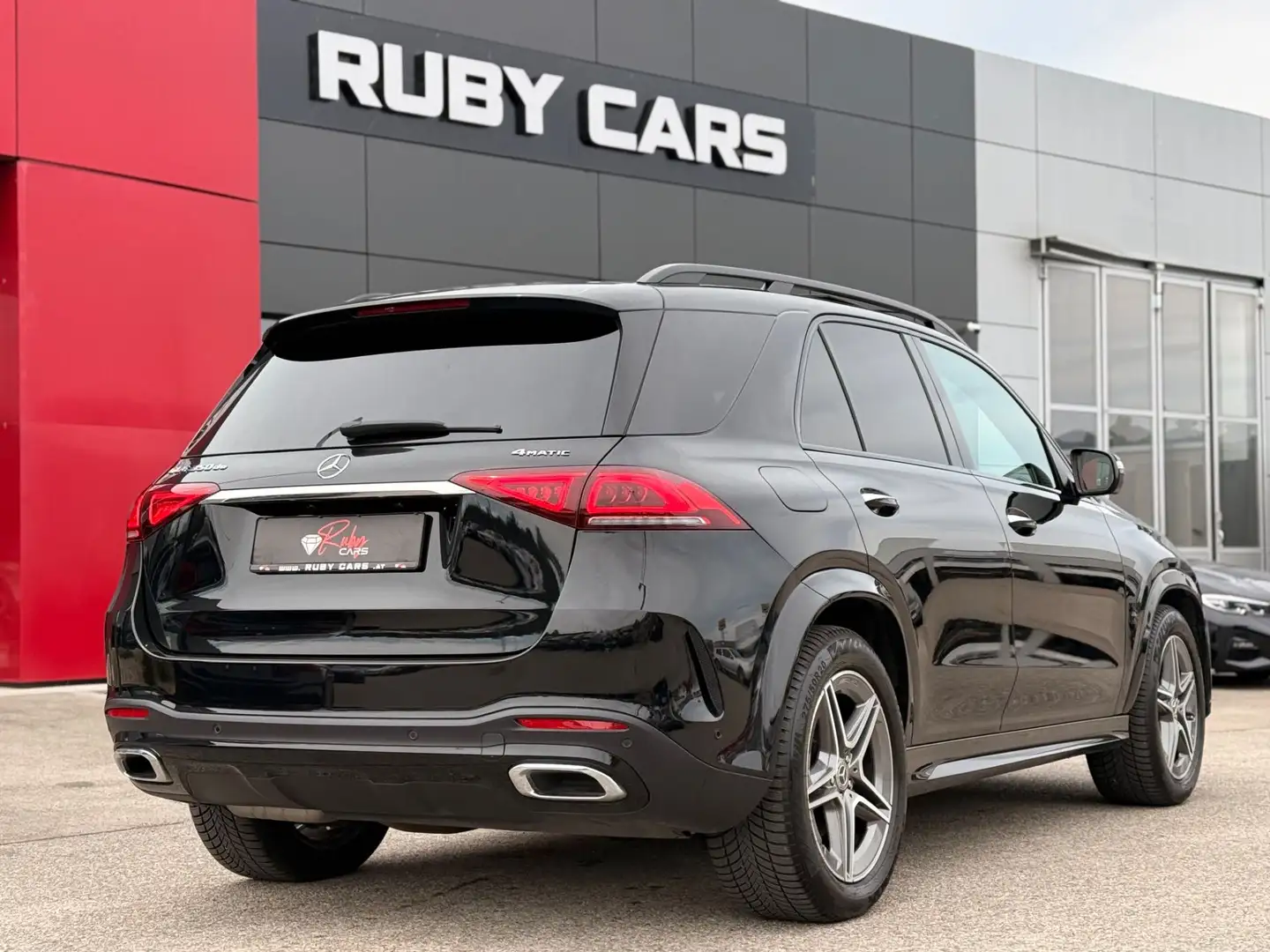 Mercedes-Benz GLE 350 GLE-Klasse GLE 350 de AMG Line 4Matic (EURO 6d) Schwarz - 2