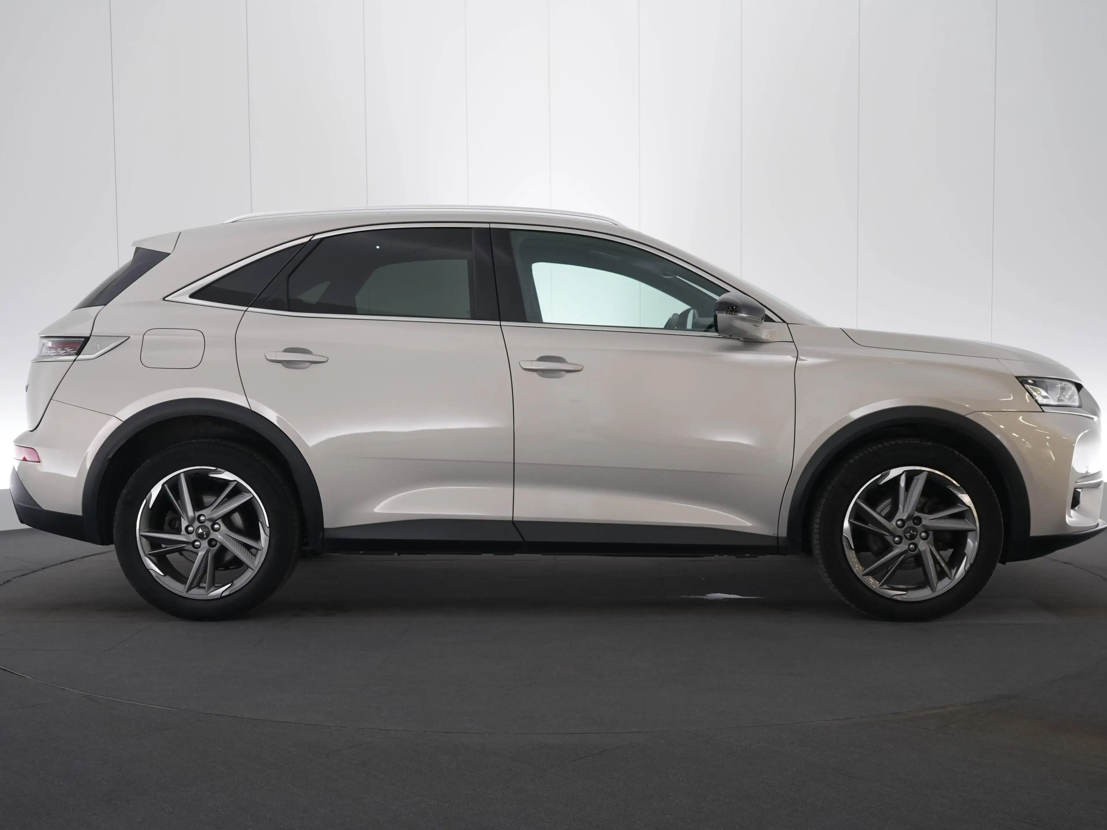 DS Automobiles DS 7 Crossback DS 7 CROSSBACK 1.5 BlueHDi Bastille — photo 5
