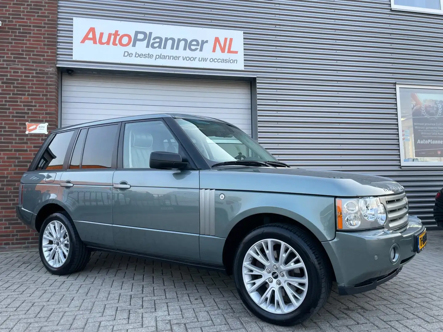 Land Rover Range Rover 4.4 V8 Vogue SE! Camera! Schuifdak! Groen - 2