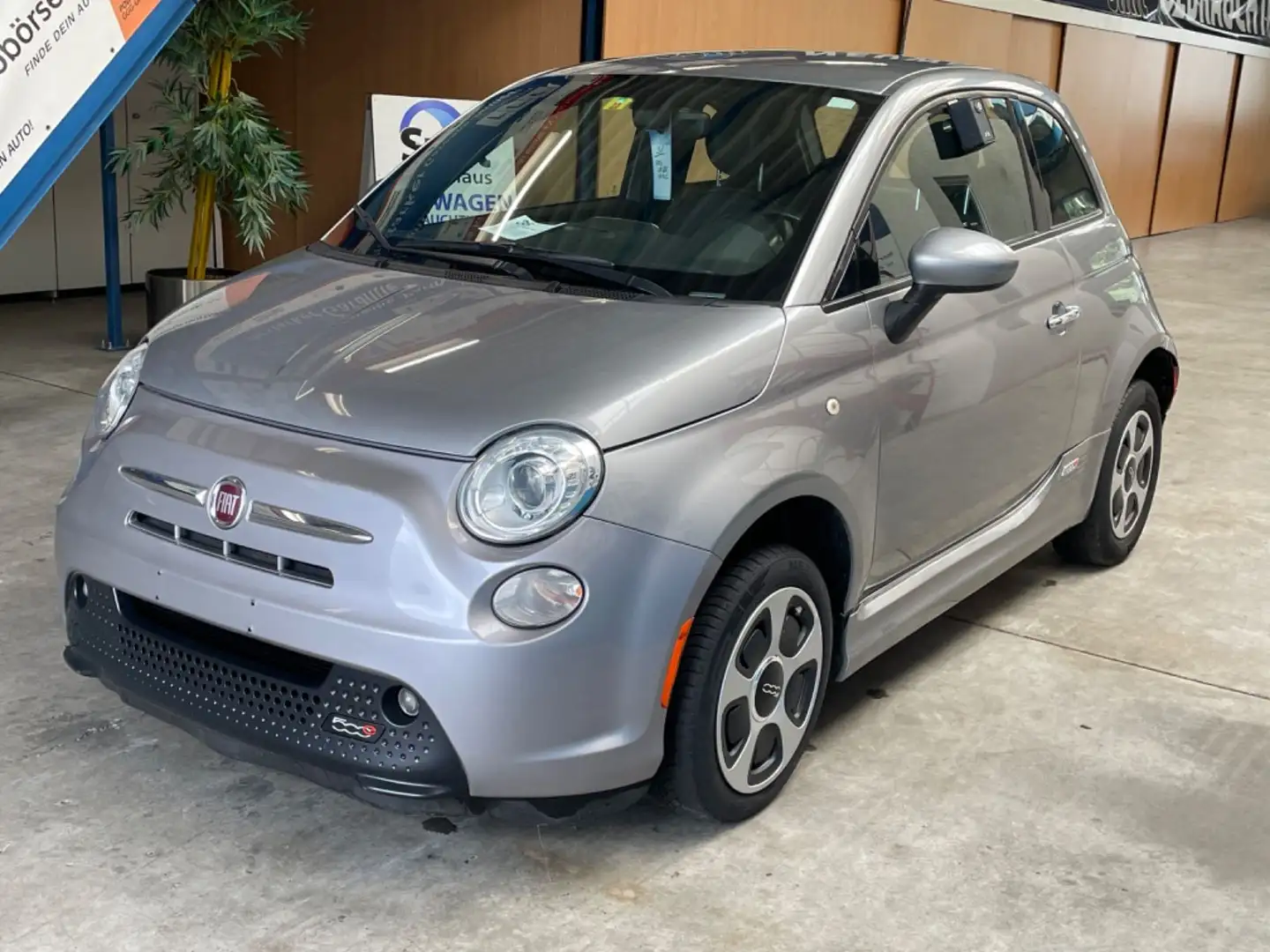 Fiat 500e Elektro/ Navi/ PDC Incl Batterie Gris - 2