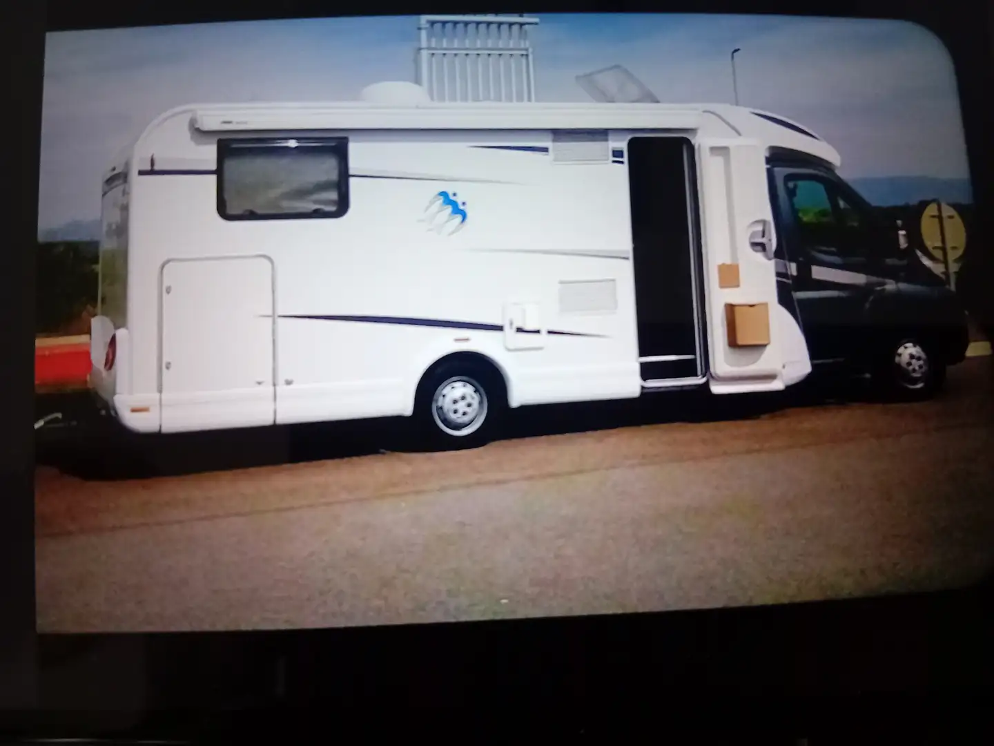 Caravans-Wohnm Knaus Sky Ti 700 MEG Weiß - 1