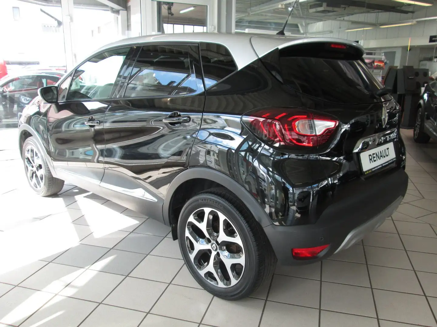 Renault Captur Crossborder*TOPAUSSTATTUNG*SHZ*LED*NAVI* Schwarz - 2