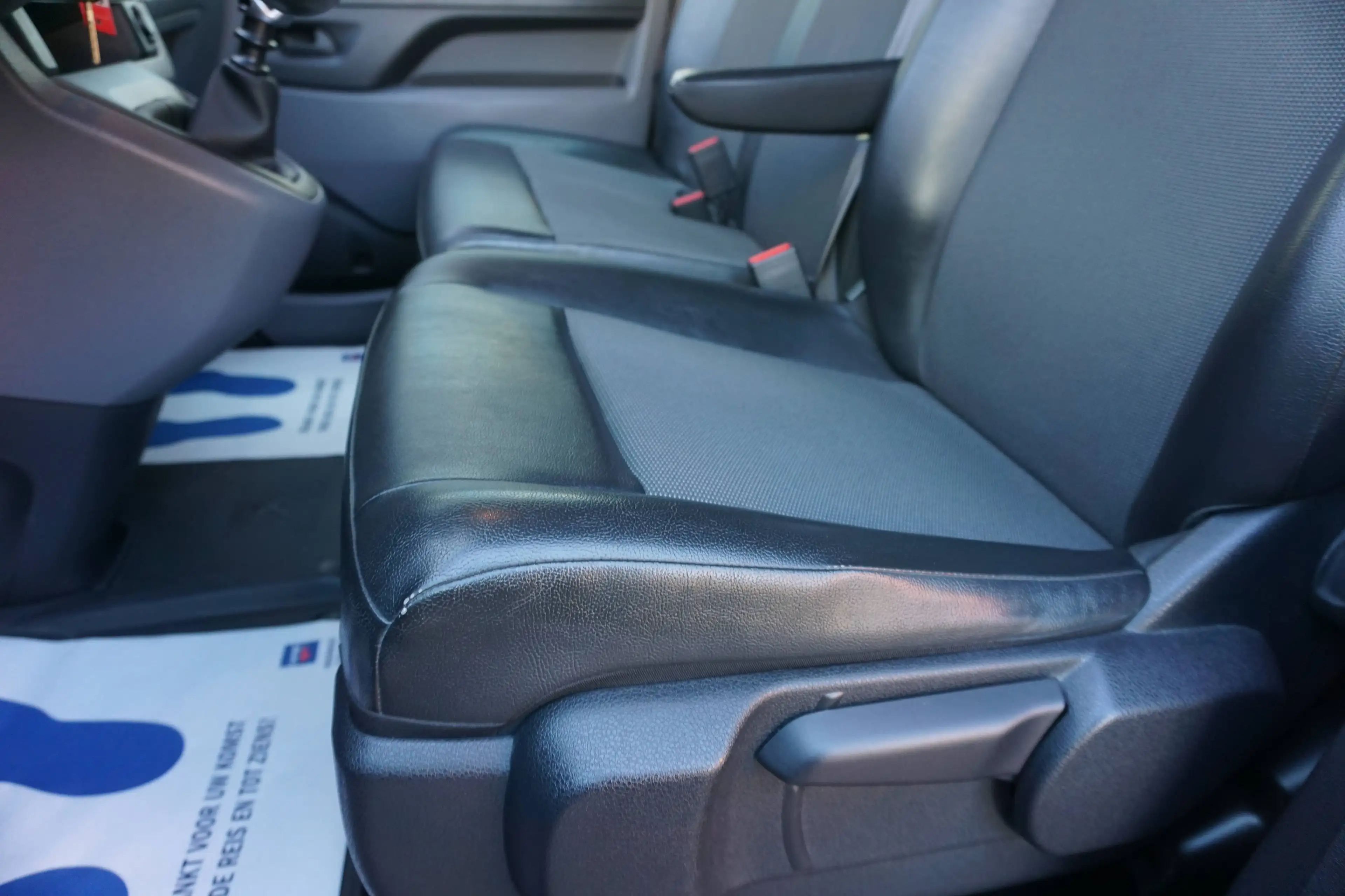 Peugeot Expert 2.0 HDi L2H1 Relax-Navi-Cam-Caarplay-Headup-DodeH-Garantie — photo 5