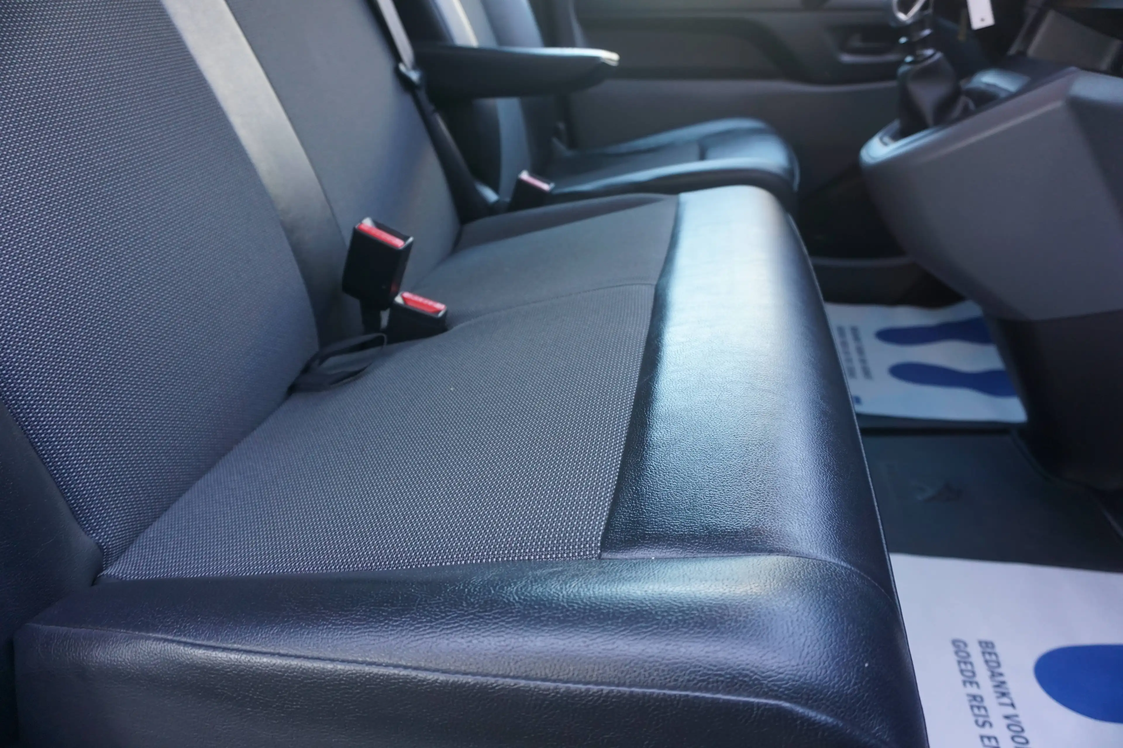 Peugeot Expert 2.0 HDi L2H1 Relax-Navi-Cam-Caarplay-Headup-DodeH-Garantie — photo 6