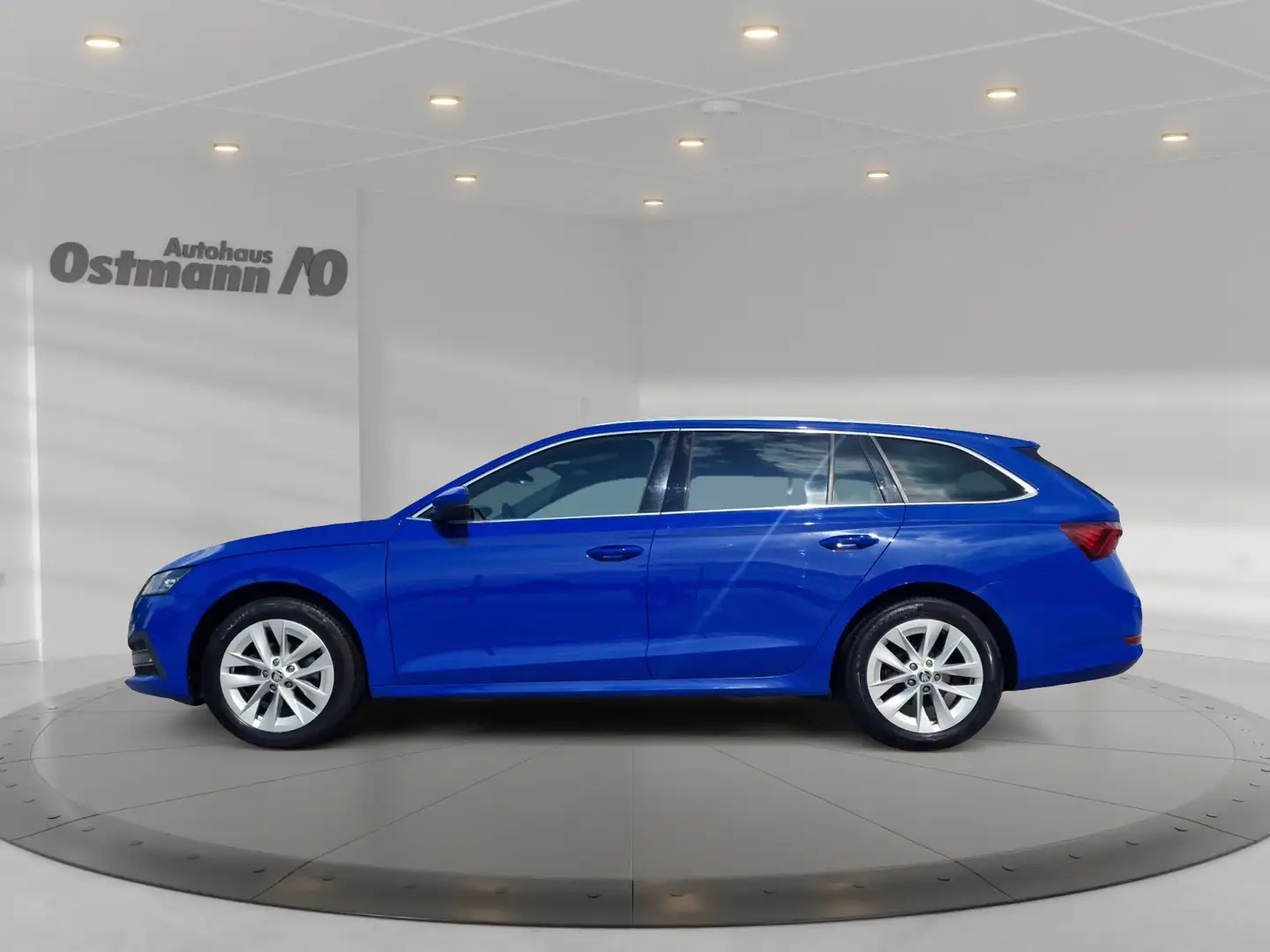 Skoda Octavia Combi 2.0 TDI Style 2xKlima ACC Blau - 2