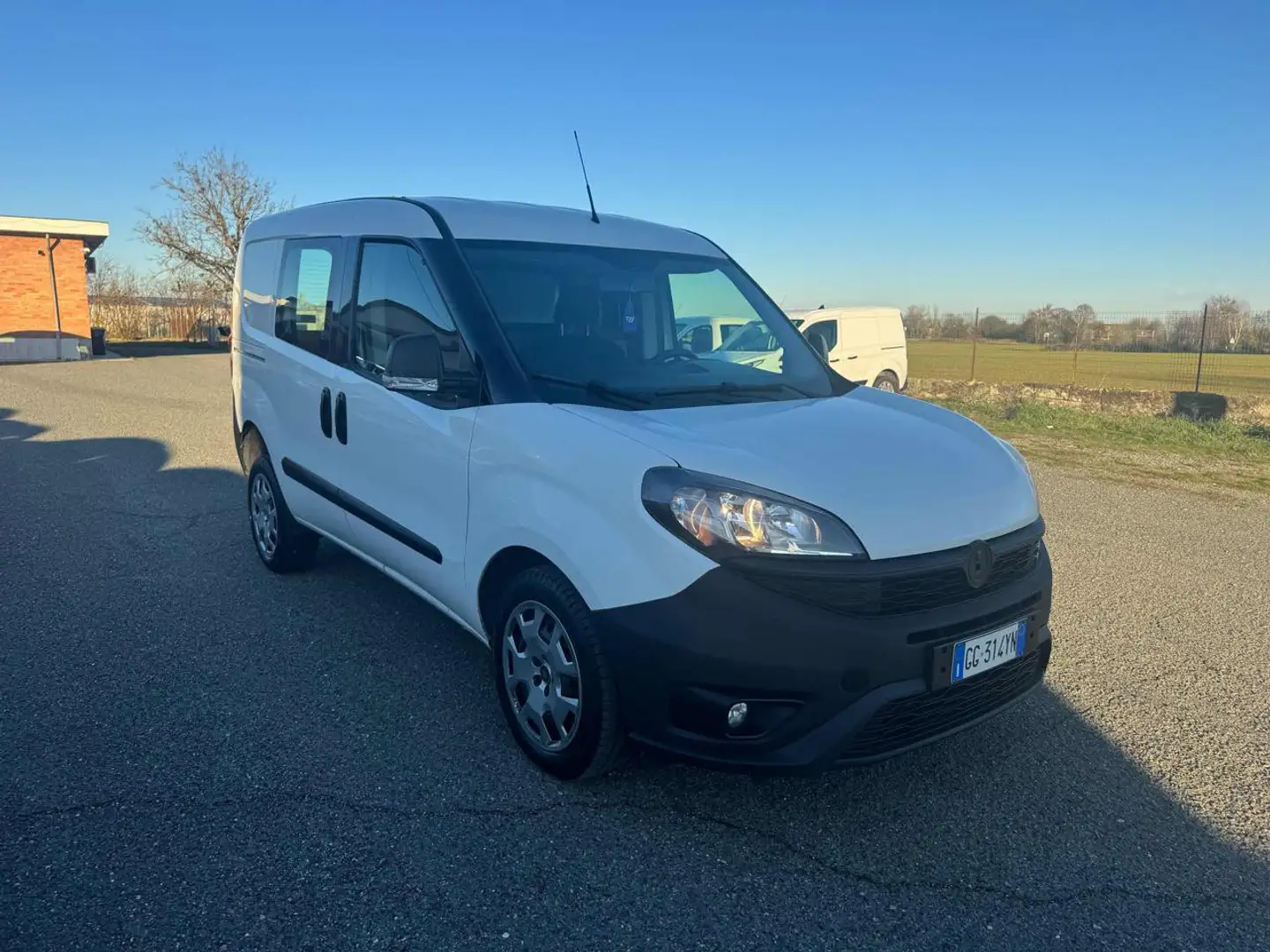 Fiat Doblo Doblò 1.6 MJT 120CV S&S PC Combi N1 Lounge Bianco - 2