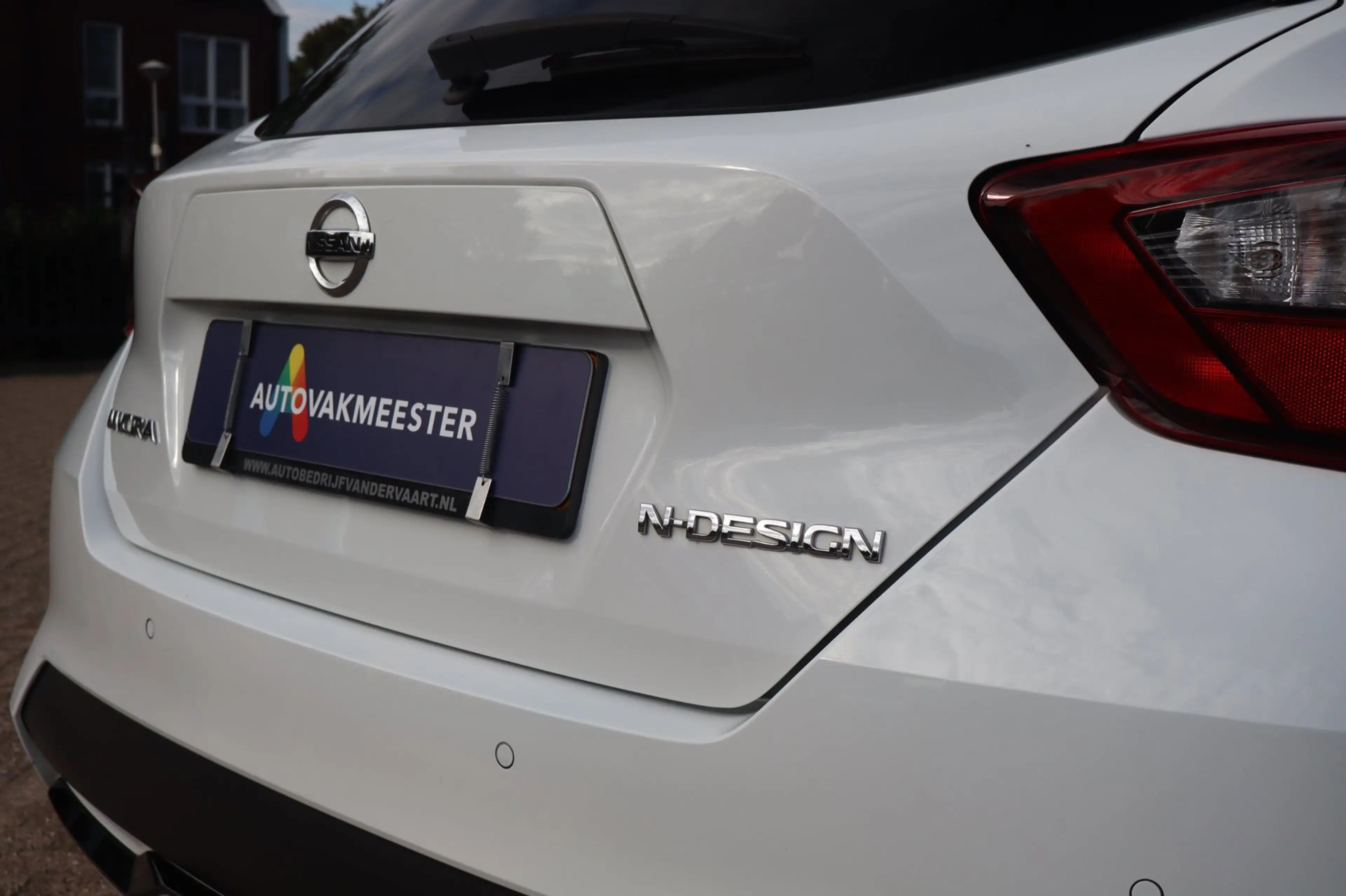 Nissan Micra 1.0 IG-T N-Design — photo 11