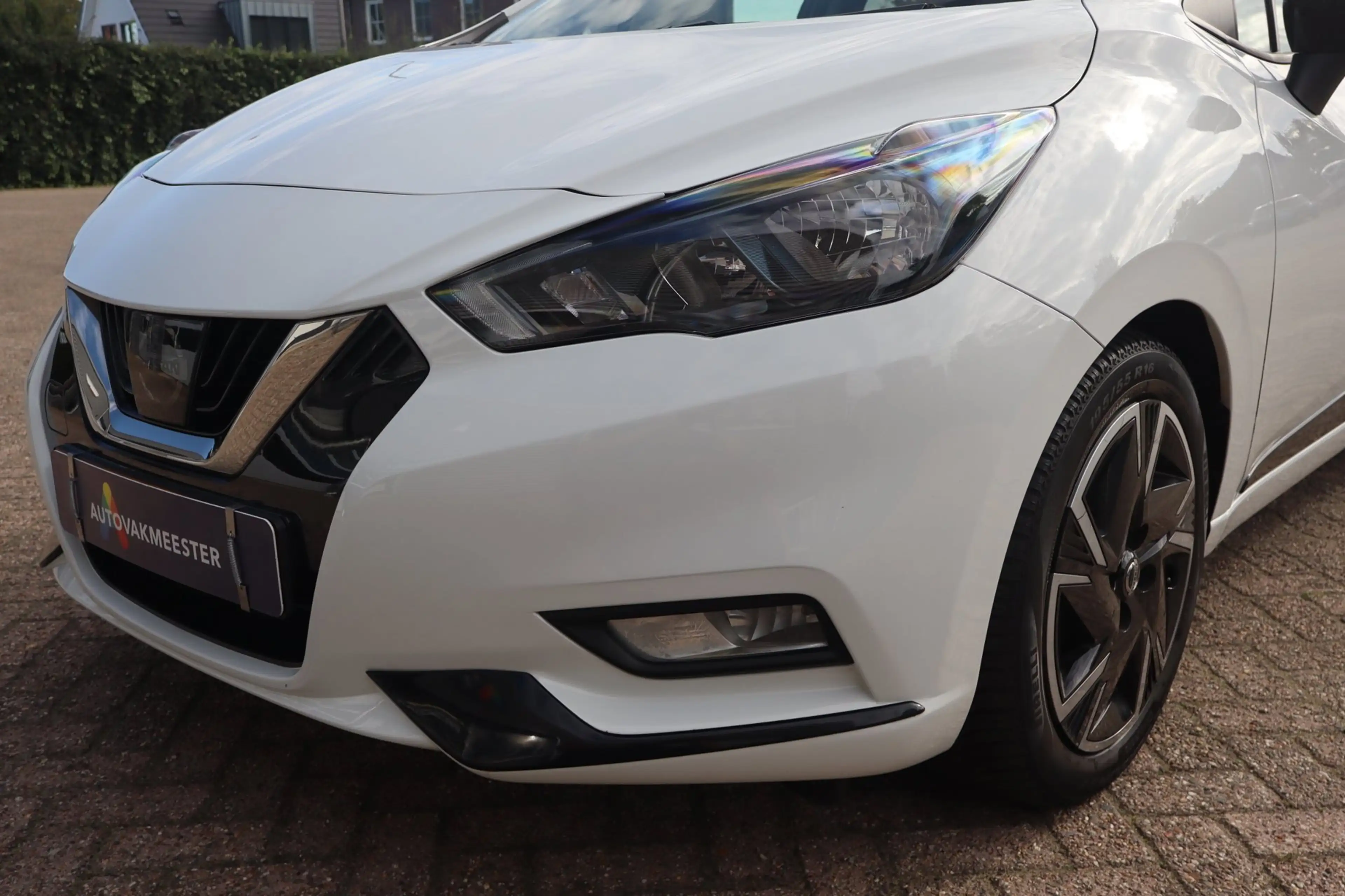Nissan Micra 1.0 IG-T N-Design — photo 12