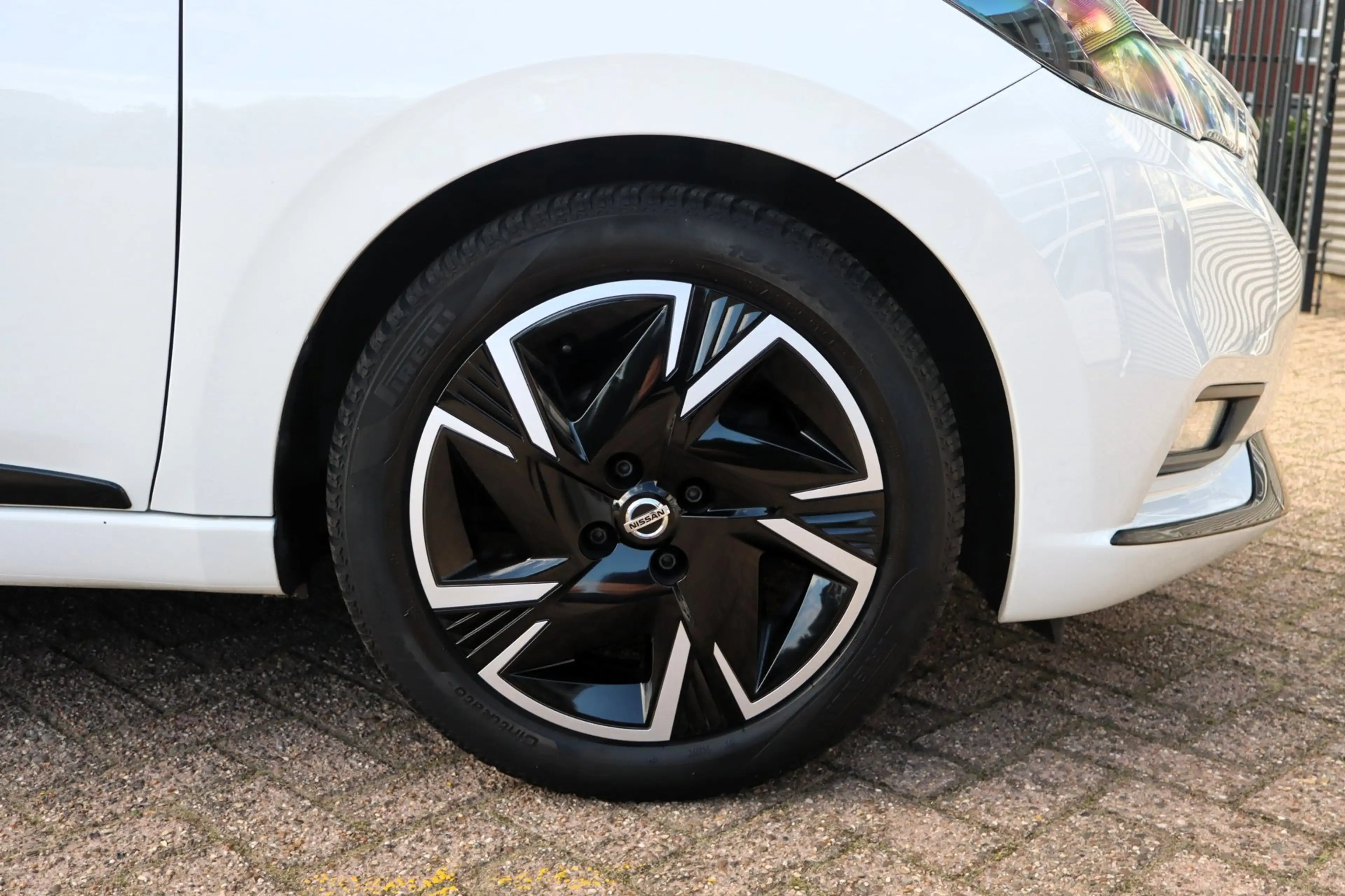 Nissan Micra 1.0 IG-T N-Design — photo 10