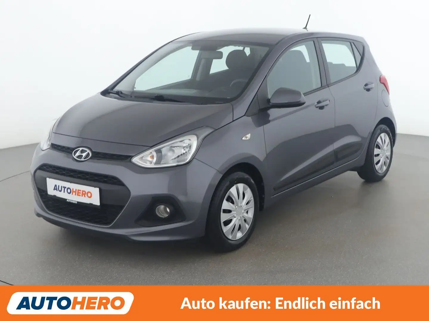 Hyundai i10 1.0 Entry Grau - 1
