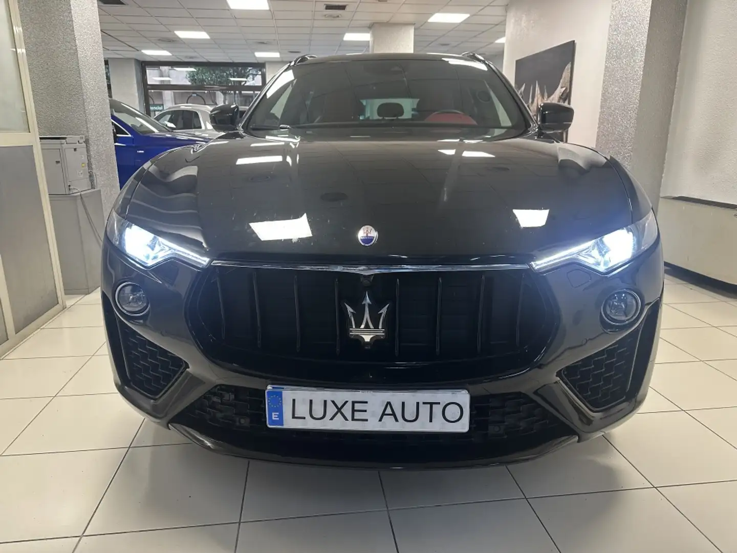 Maserati Levante 430 GranSport S Aut. Negro - 2