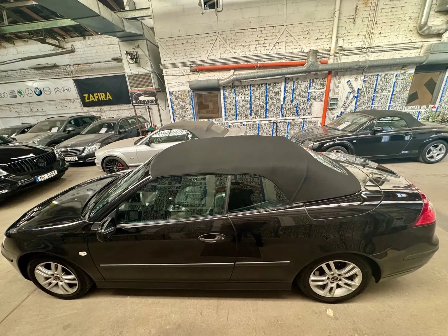 Saab 9-3 Cabriolet 2.0 T Vector *Top Zustand* Schwarz - 2