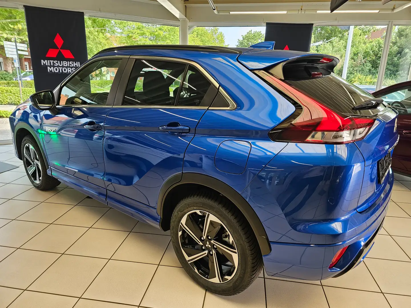 Mitsubishi Eclipse Cross Plug-In Hybrid 4WD Select Blau - 2