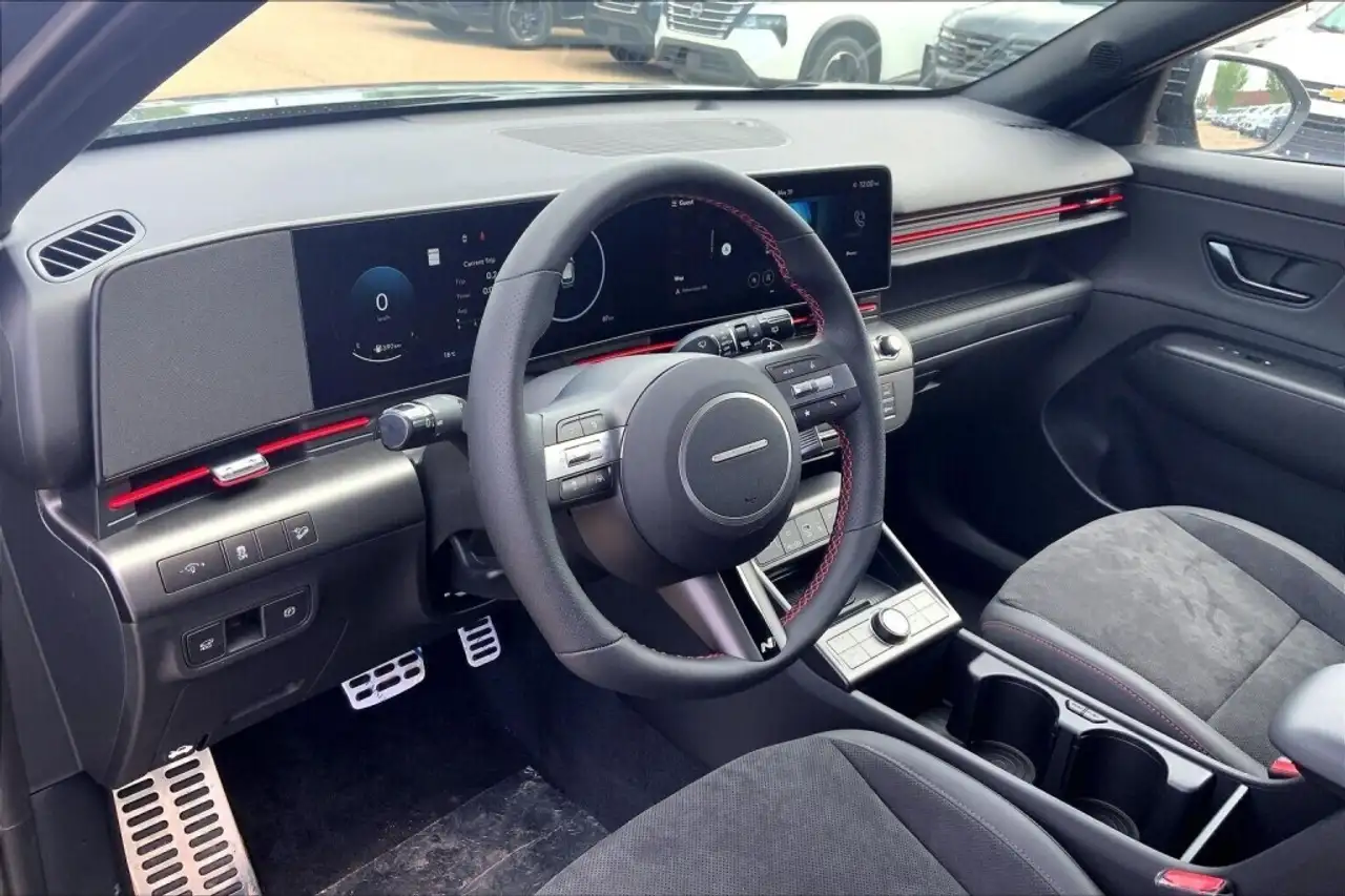 Hyundai KONA снимка Hyundai KONA