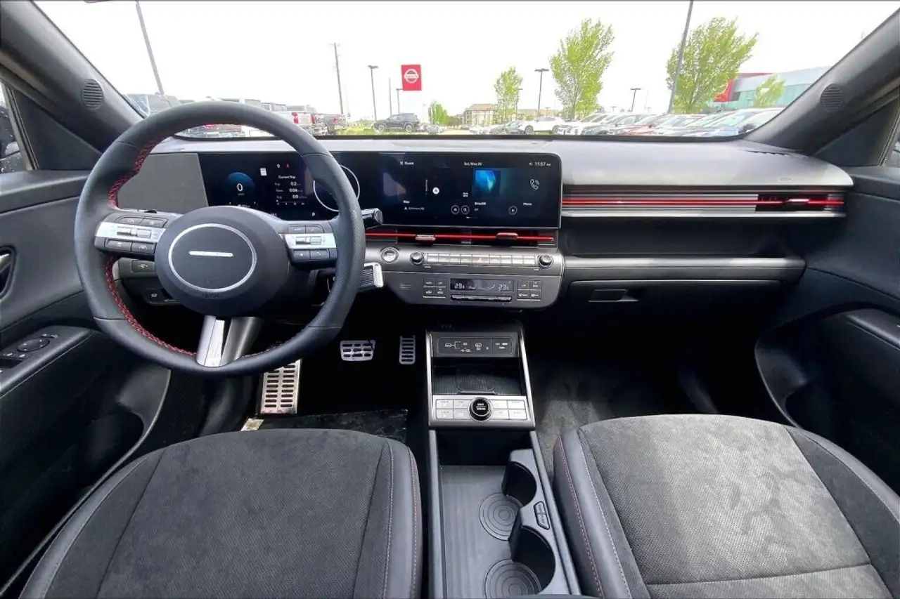 Hyundai KONA снимка Hyundai KONA