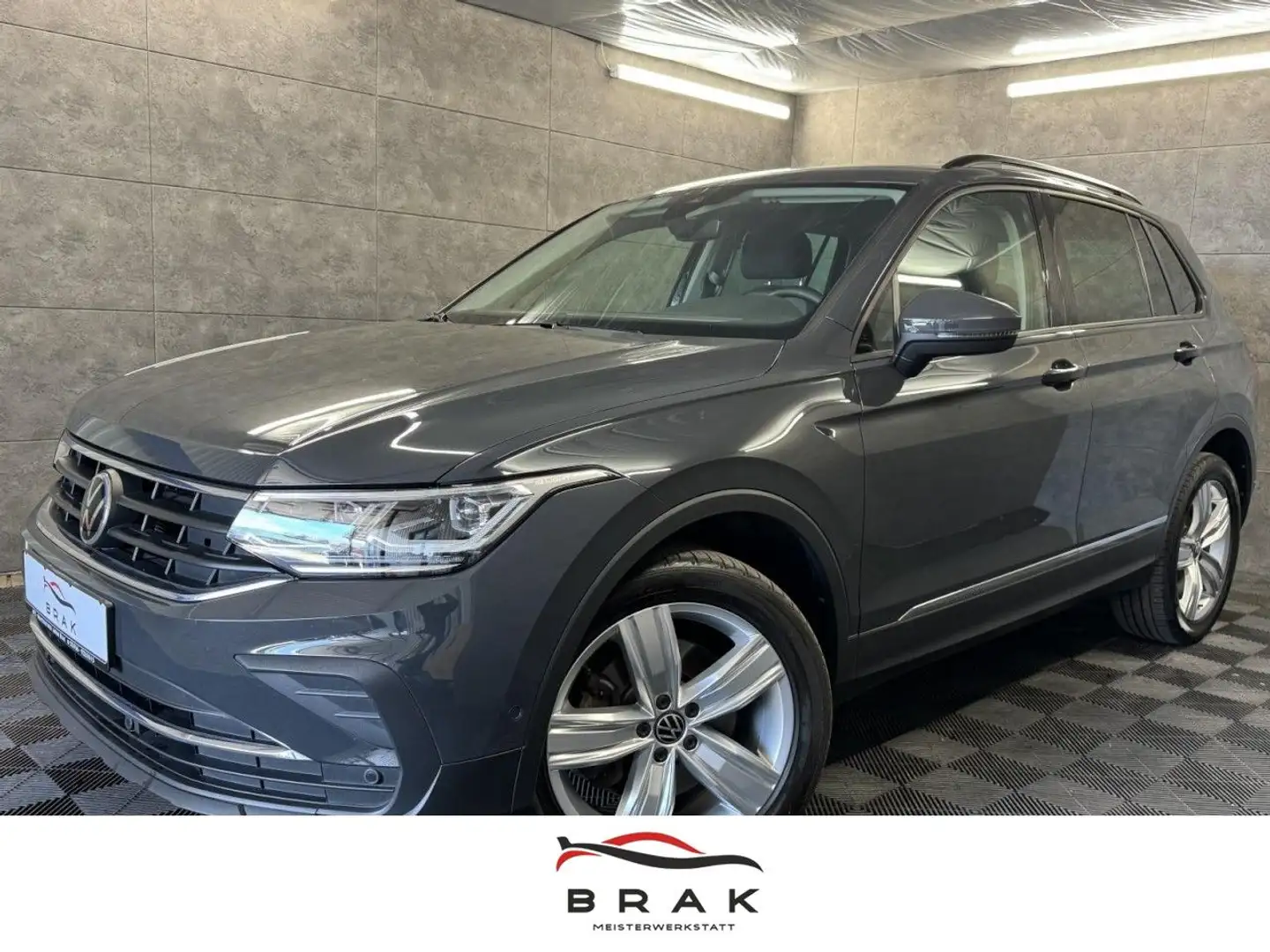 Volkswagen Tiguan 2.0 TDI Life 4Motion LED*NAVI*ACC*KAMERA Gris - 1