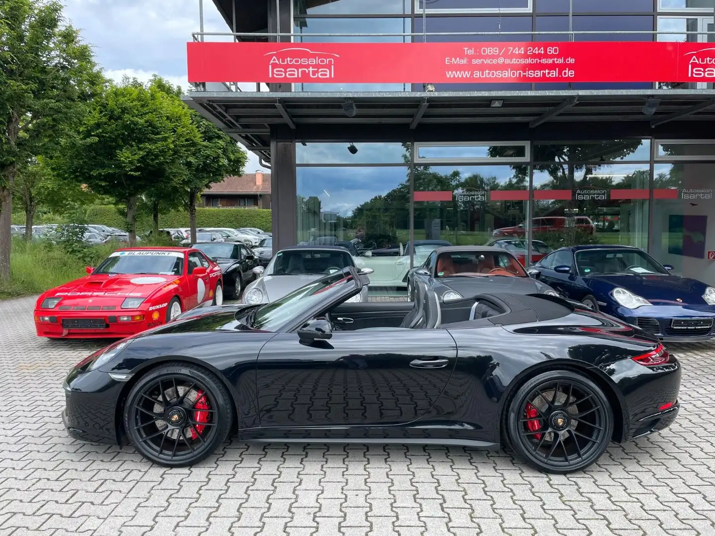 Porsche 991 Carrera 4 GTS Cabrio PDK - Topausstattung Schwarz - 2