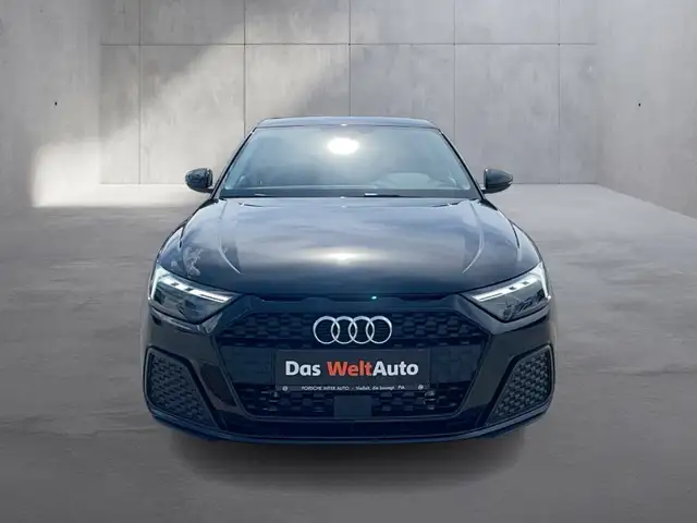 Audi A1 view 8