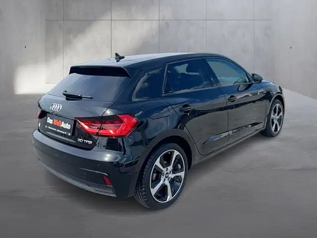 Audi A1 view 5