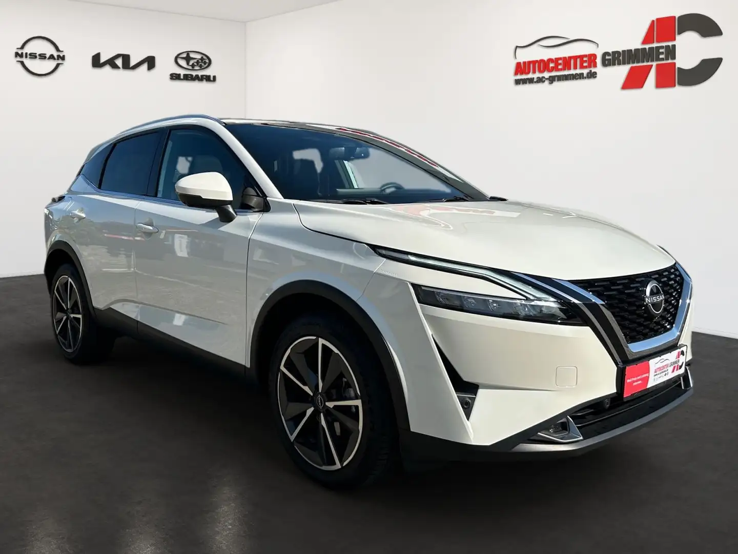 Nissan Qashqai 1.3 DIG-T Tekna+ Weiß - 2