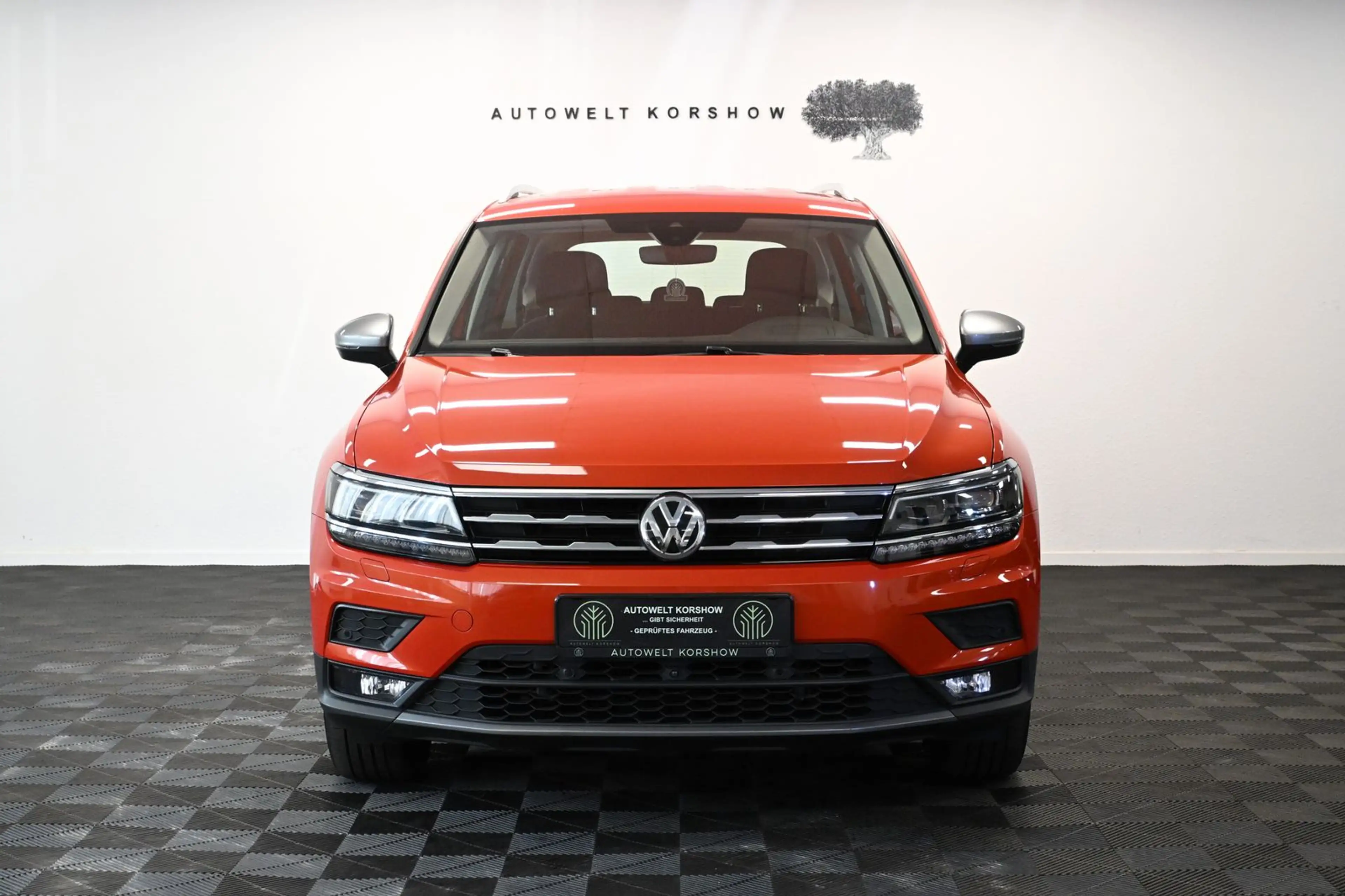 Volkswagen Tiguan Allspace Comfortline 4M *360°*ACC*HUD*LHZ — photo 2