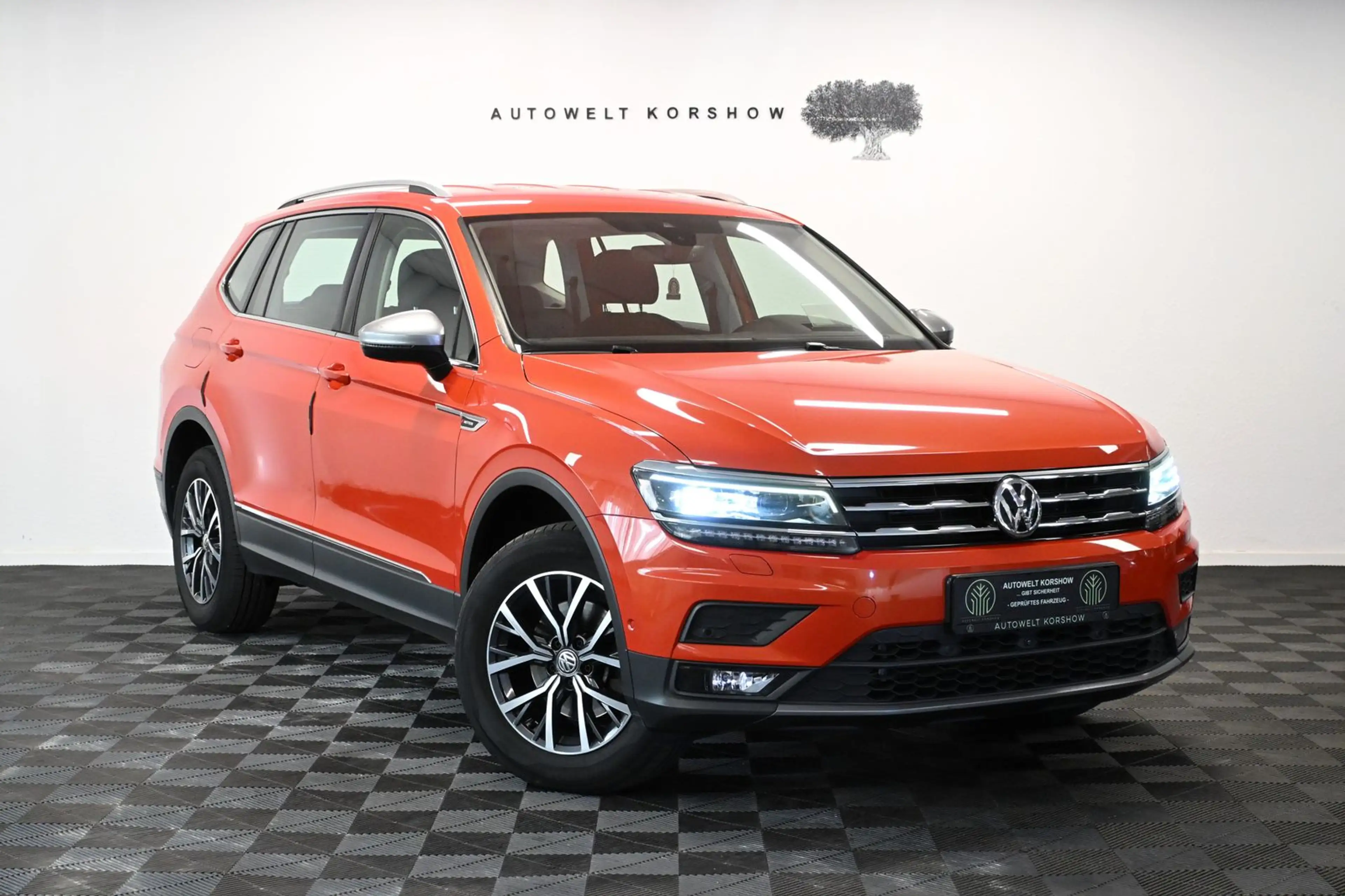 Volkswagen Tiguan Allspace Comfortline 4M *360°*ACC*HUD*LHZ