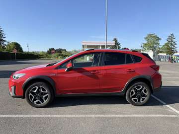 2.0i e-boxer Premium lineartronic