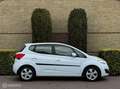 Kia Venga 1.6 CVVT X-ecutive AUT. Pano*Cruise*Dealer O.H. Wit - thumbnail 4