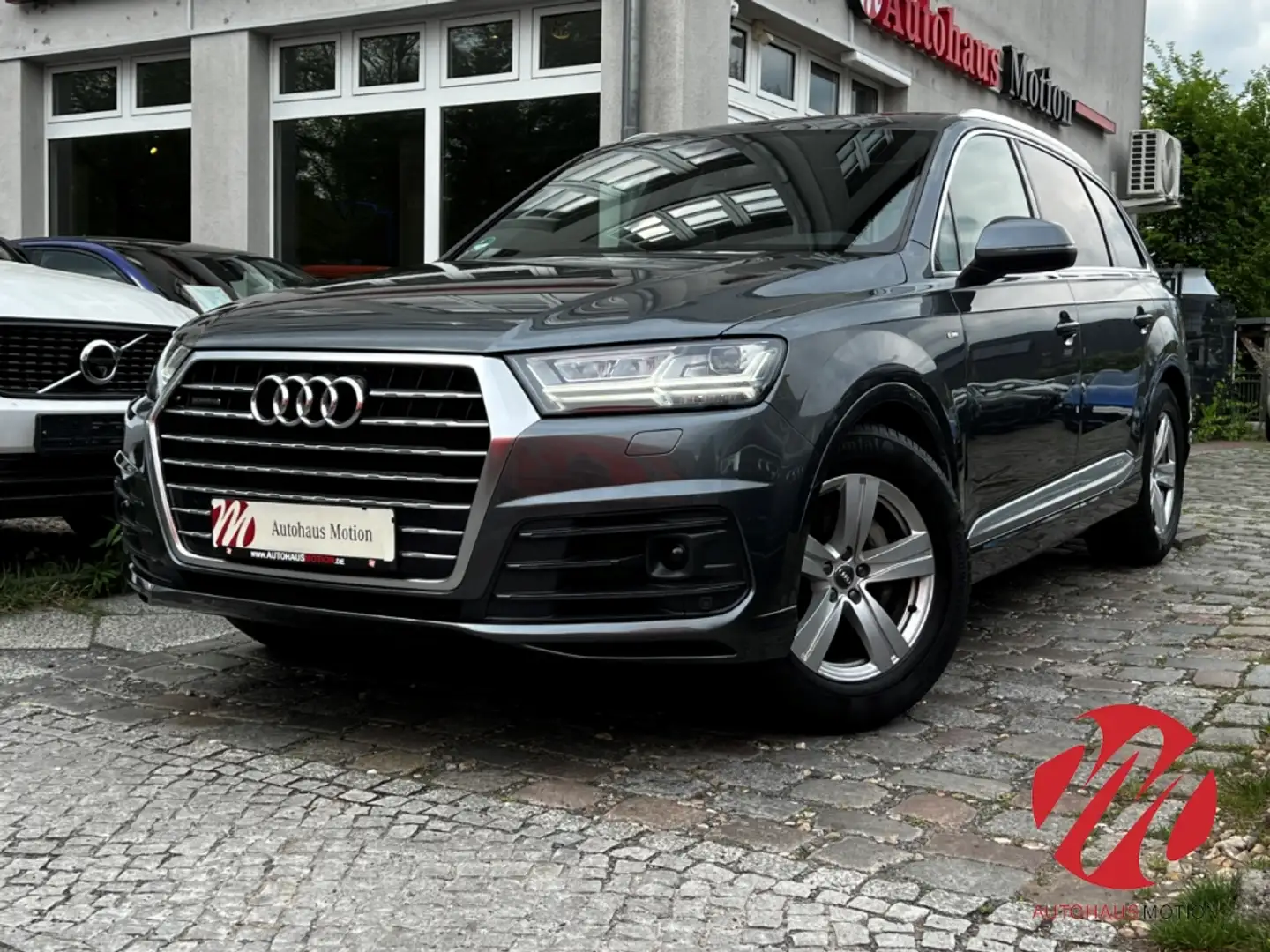 Audi Q7 3.0 TDI quattro S line LED PANO KAMERA ACC LUFT Grau - 2