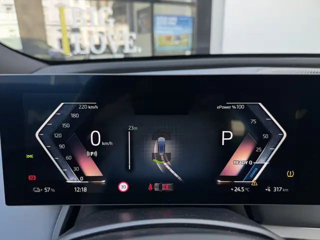 BMW Ix view 15