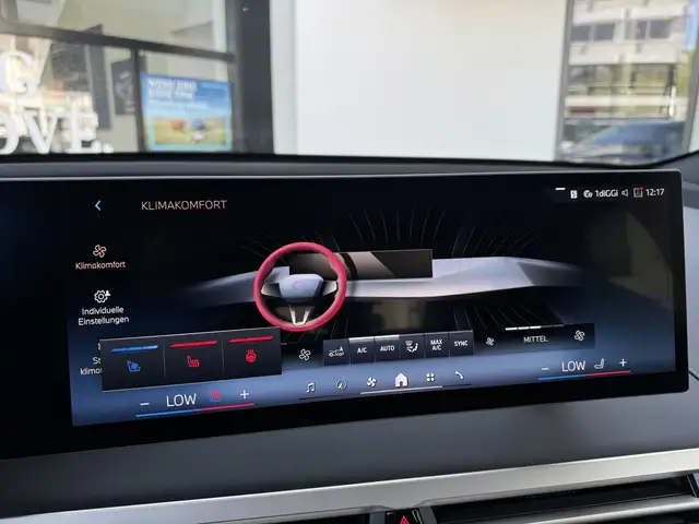 BMW Ix view 12