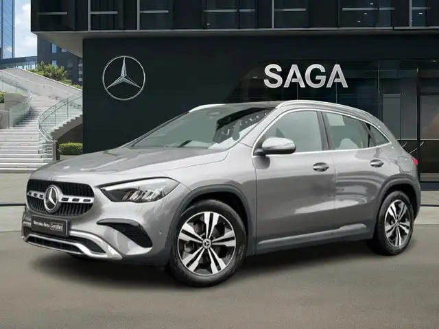 Mercedes-Benz GLA 180 d Luxury Line Pano Attelage